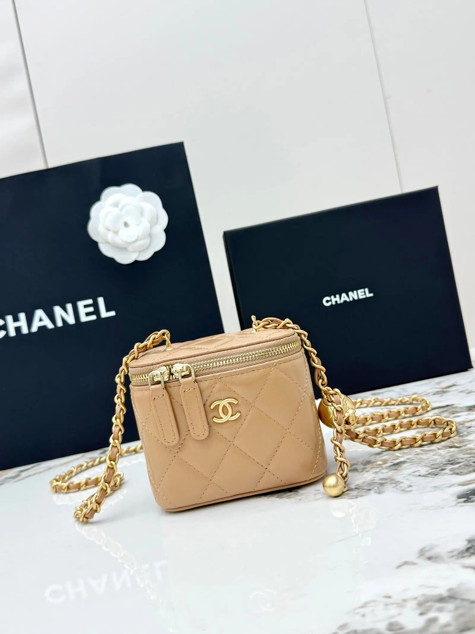CHANEL 金色 羊皮 鏈條包 精致鏈條款