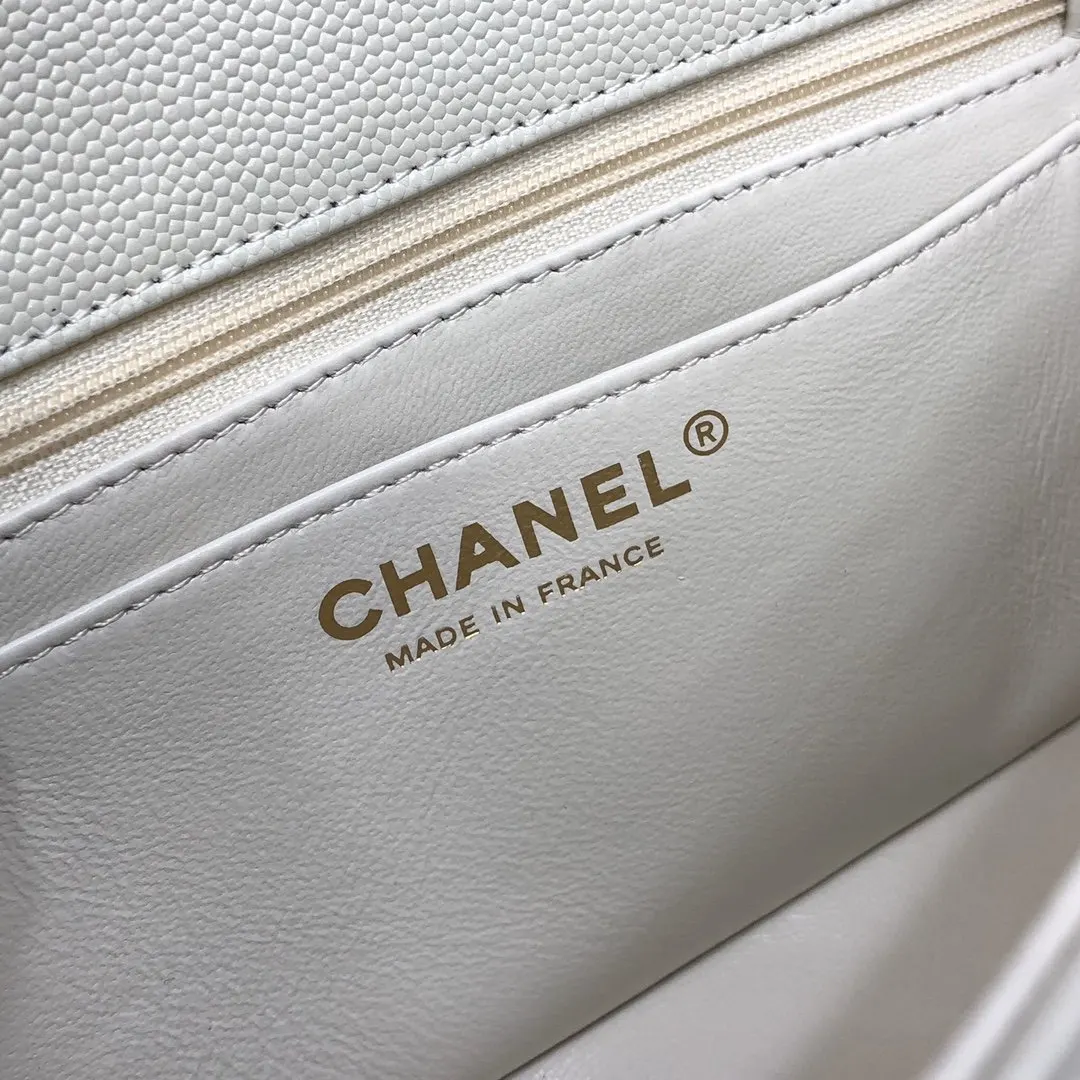 Crossbody Bag Lightweight Classic Leather