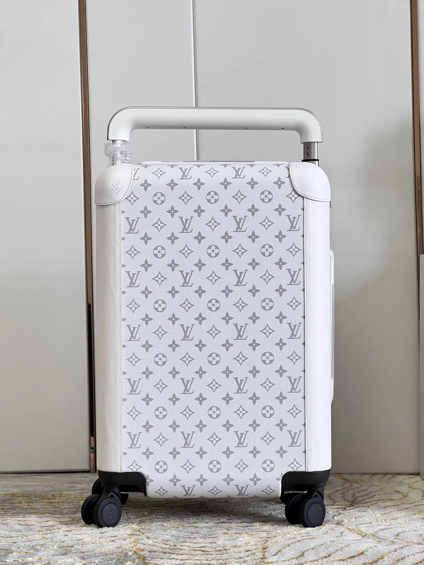Louis Vuitton Suitcase Travel Lightweight Canvas