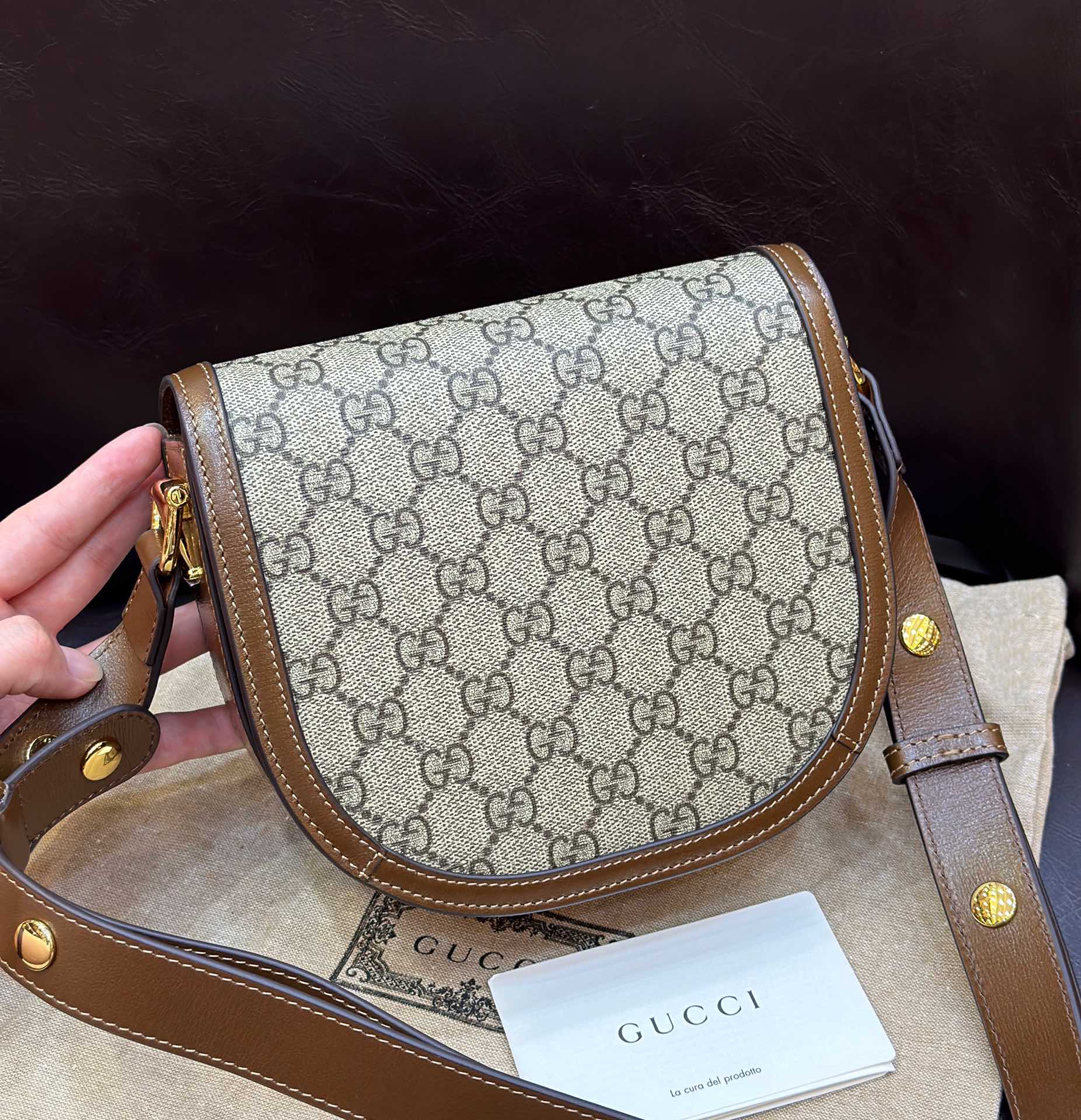 Crossbody Bag Lightweight Leather