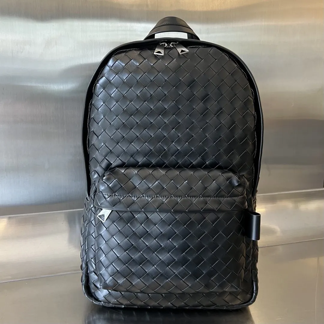 Bottega Veneta 小牛皮 雙肩包 实用雙肩款