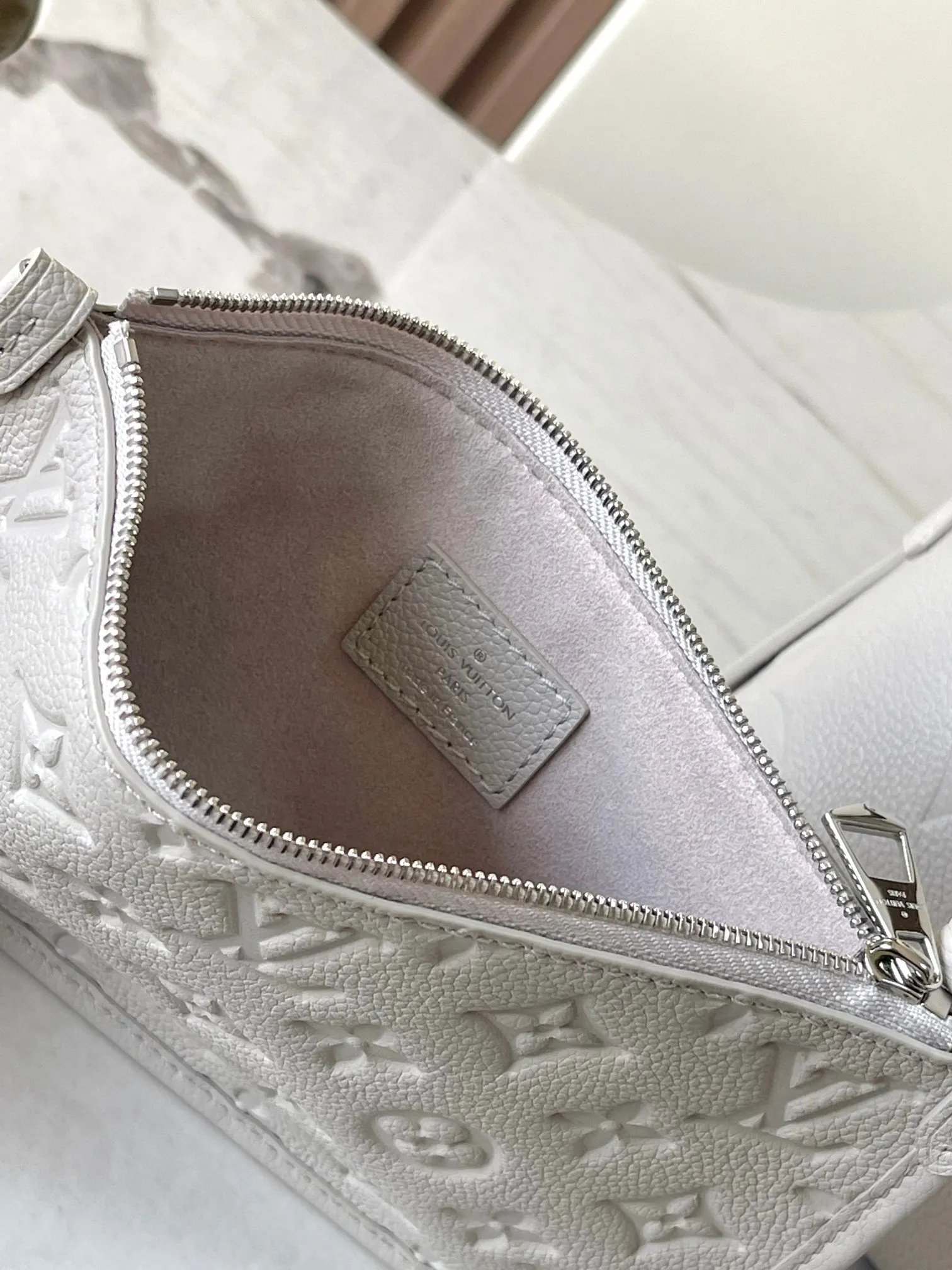 CarryAll 牛皮 單肩包 日常單肩背款(數字9) CarryAll 牛皮 單肩包 日常單肩背款(數字9)