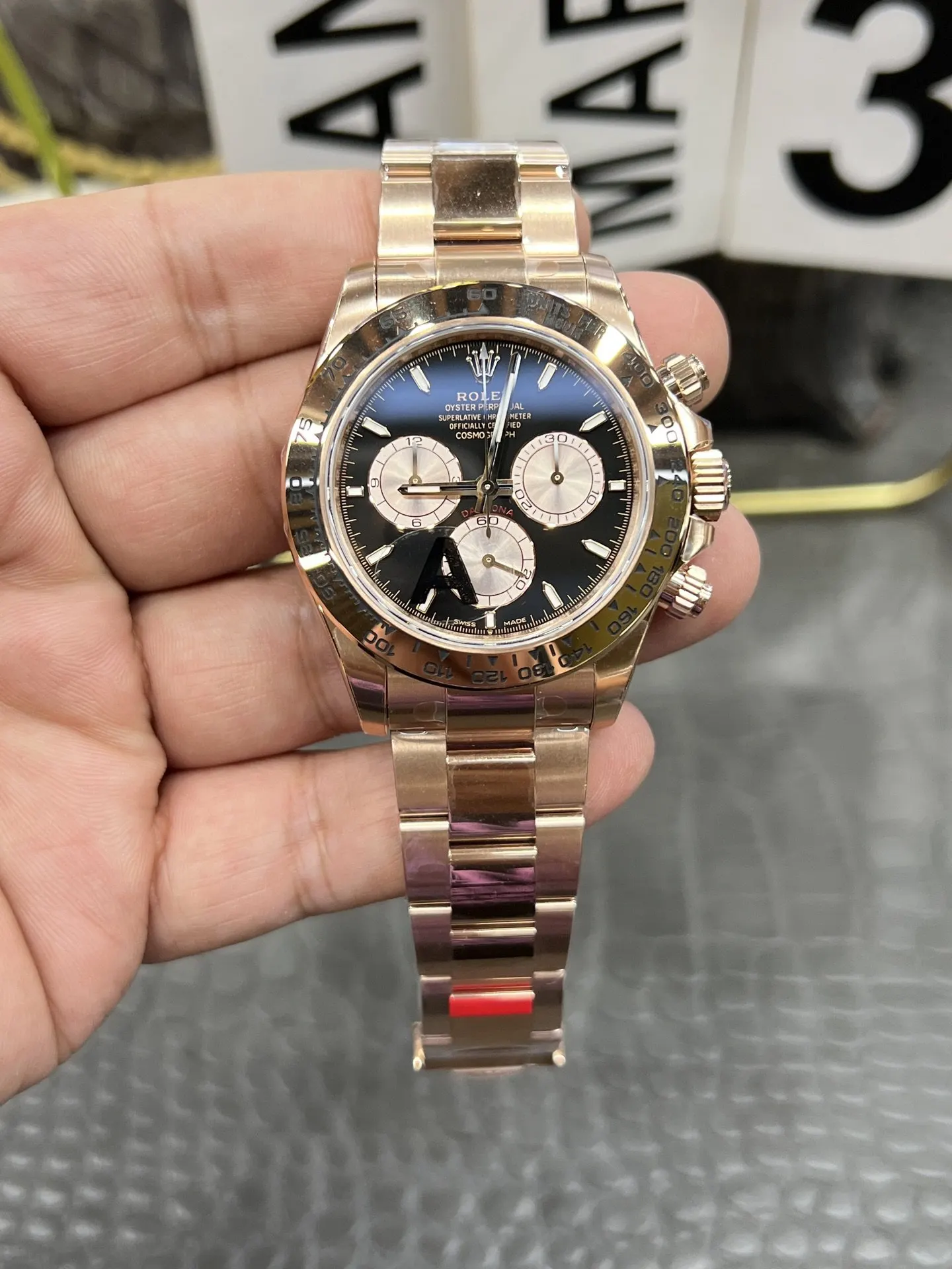Rolex 玫瑰金 VS劳力士迪通拿 克 重 全玫瑰金迪 手錶 經典腕表款