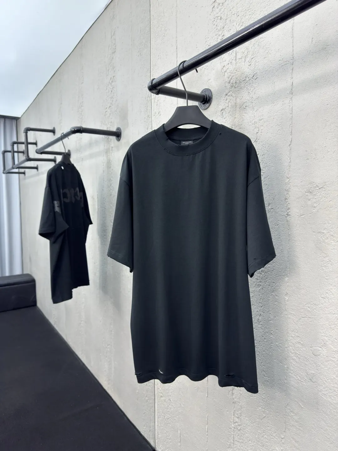 Balenciaga 黑色 短袖T恤 街頭休閒款