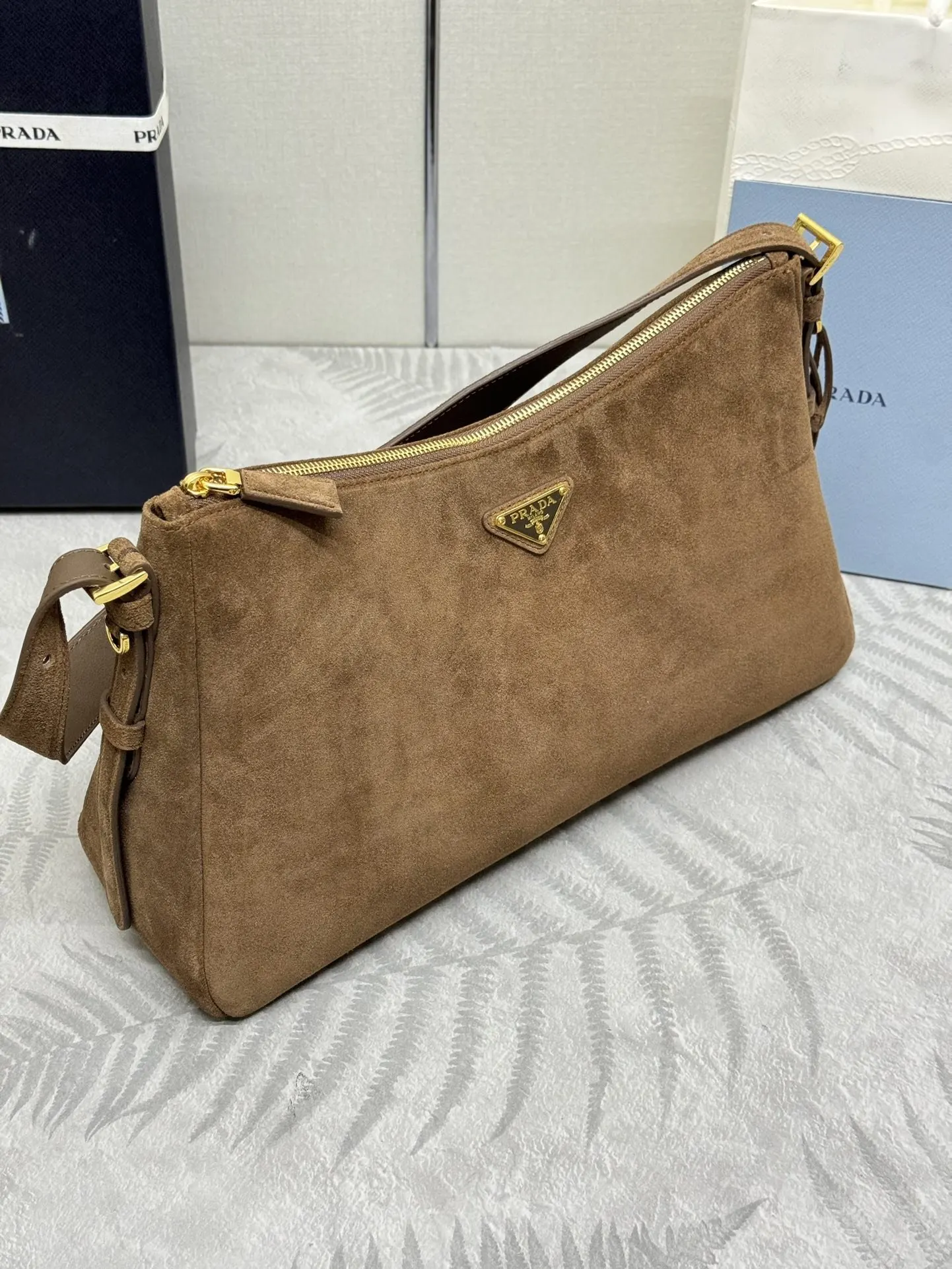 Hobo Shoulder Bag Vintage