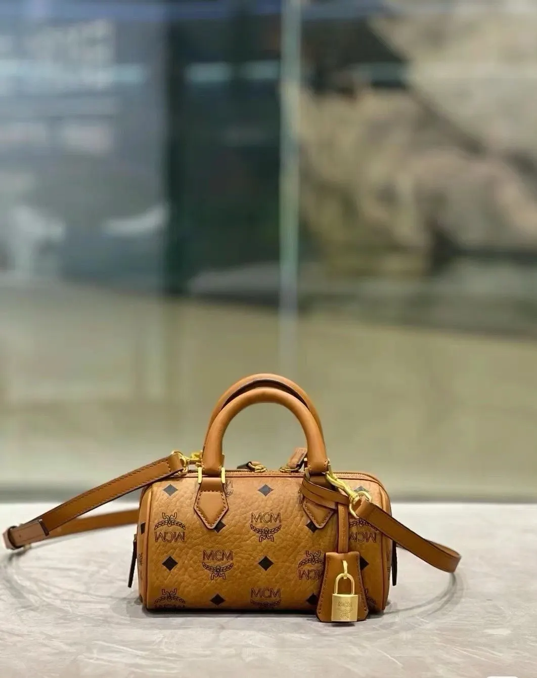 牛皮 MCM 对柜mc家 款号 雙肩包 实用雙肩款