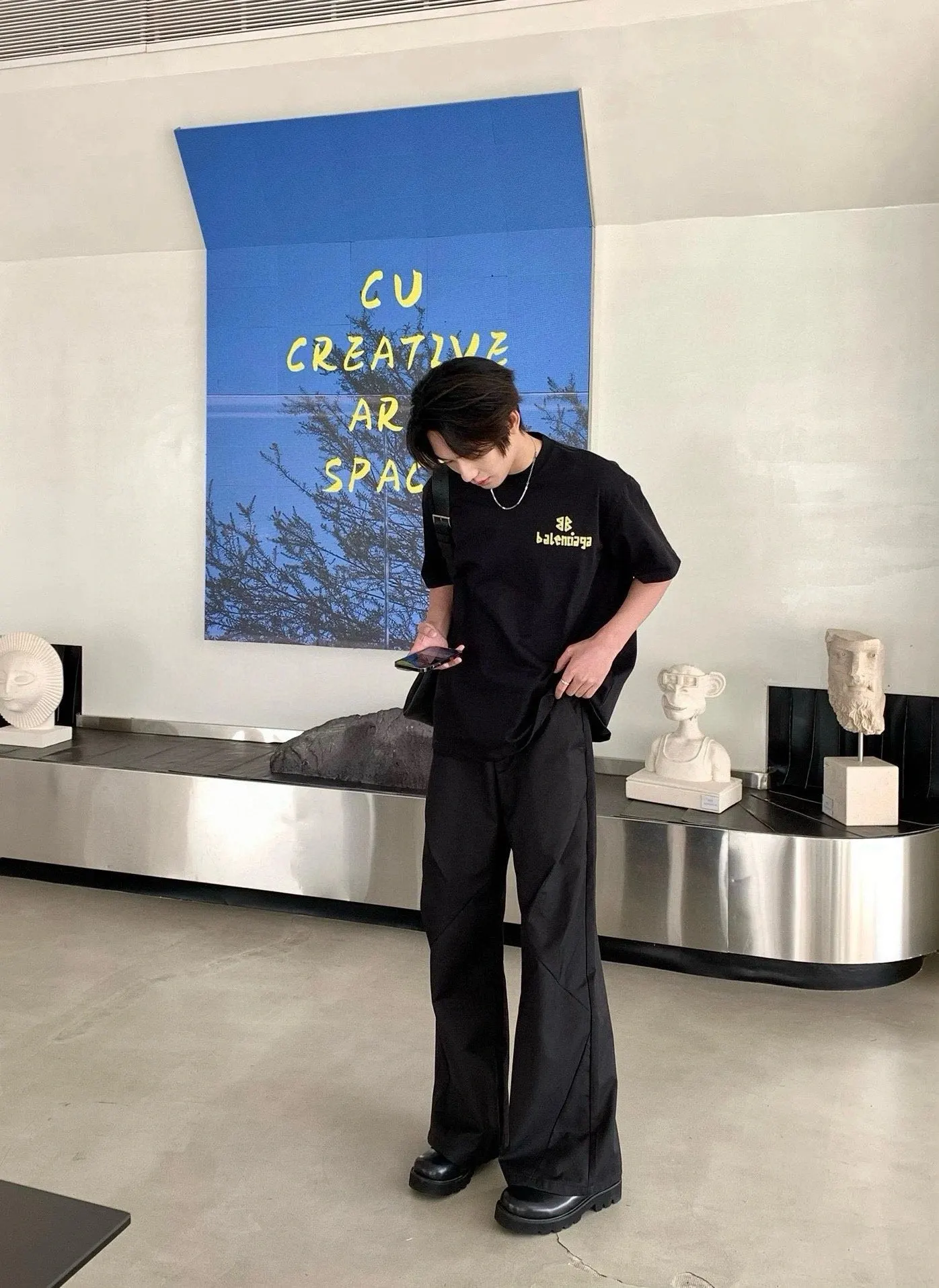 Balenciaga 短袖T恤 宽松休閒款