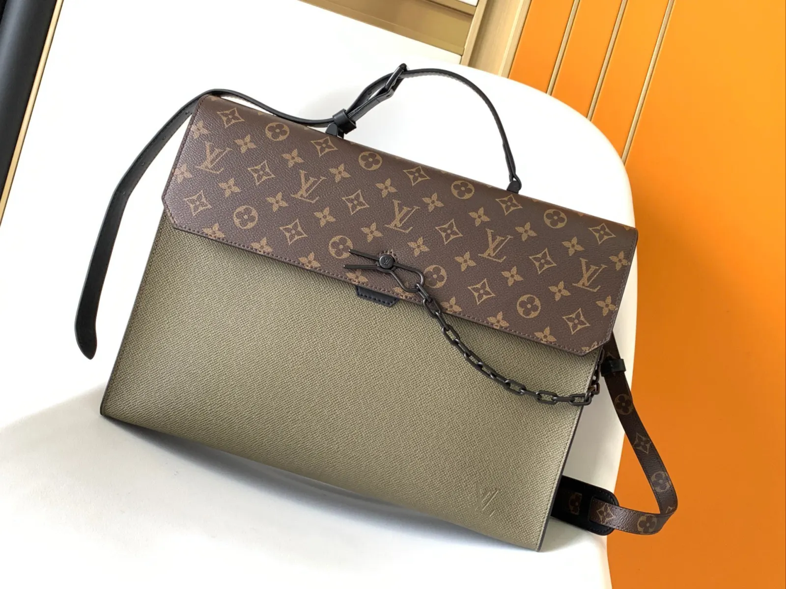 Green Briefcase Business Commuter