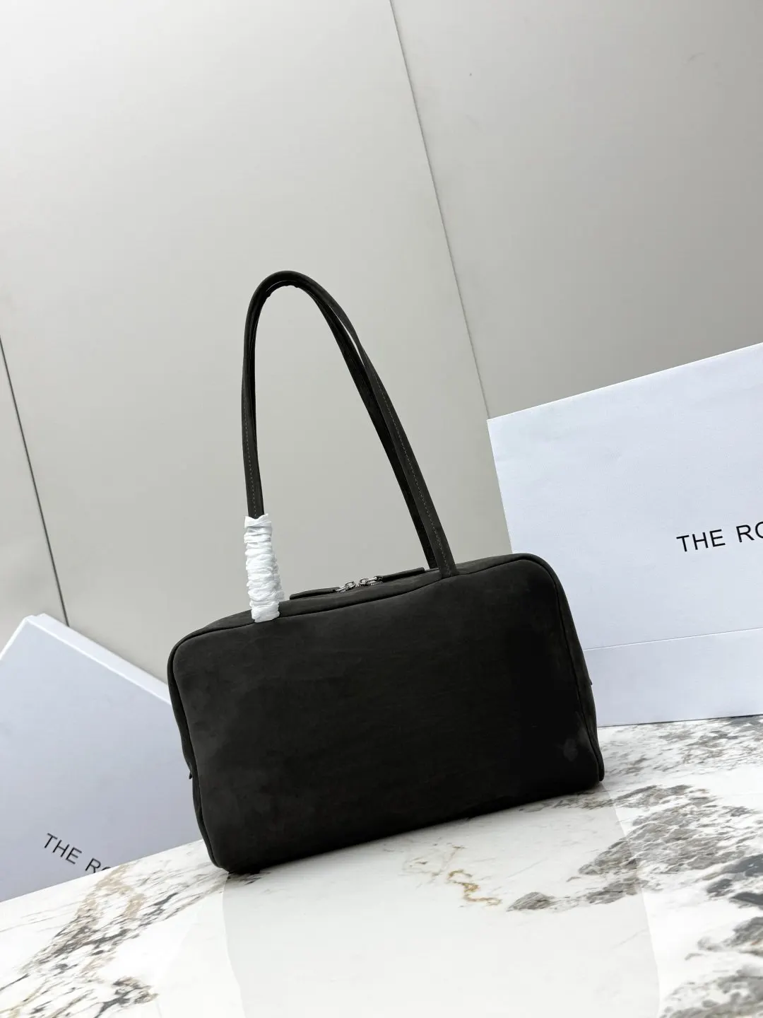 牛皮 玫瑰 TR胎绒皮 THE ROW Astra保 單肩包 日常單肩背款