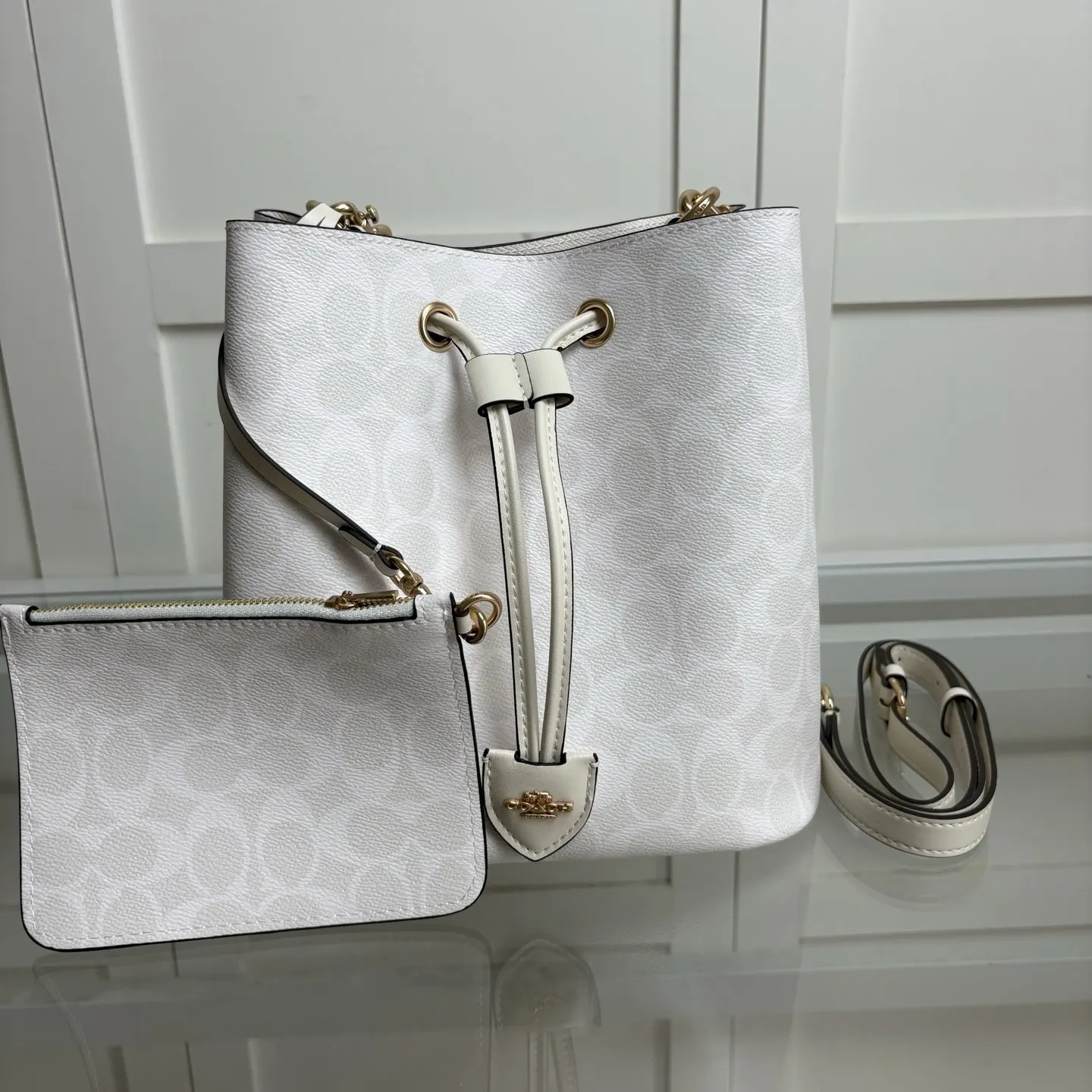 Coach 老花 奥莱女士老花ROWAN通勤 手提包 通勤手提款
