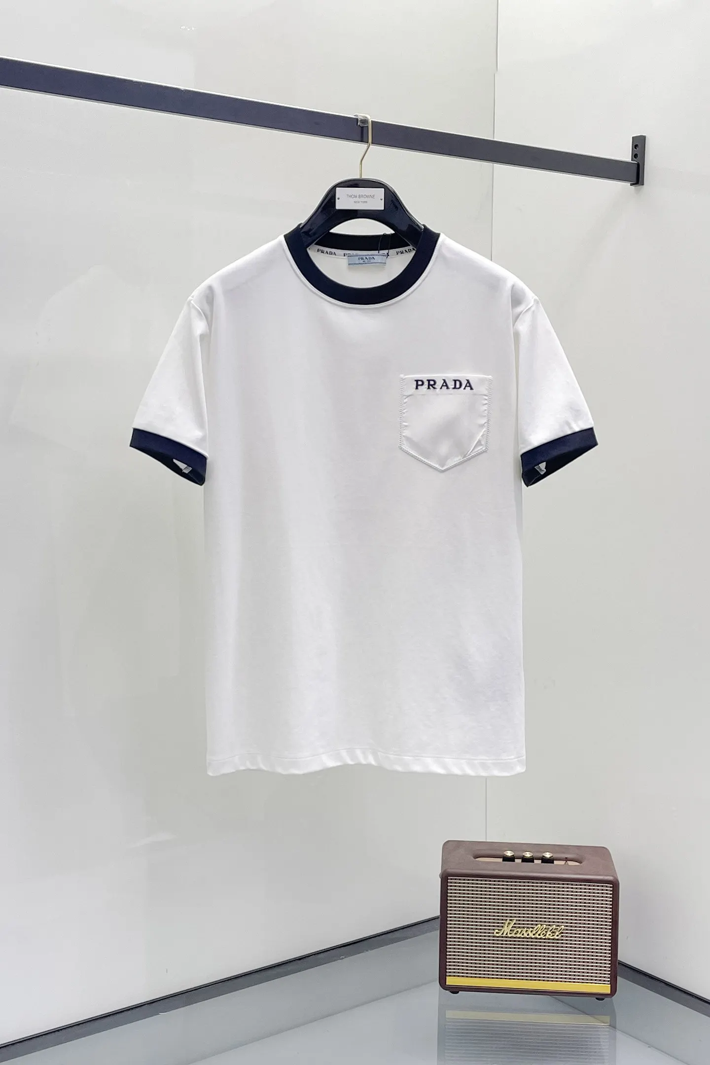 Prada T-Shirt Casual Versatile