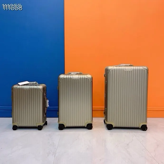 提花 Rimowa 全鋁合金 绝对 ⃣ 行李箱 旅行拉杆款 輕便出行款
