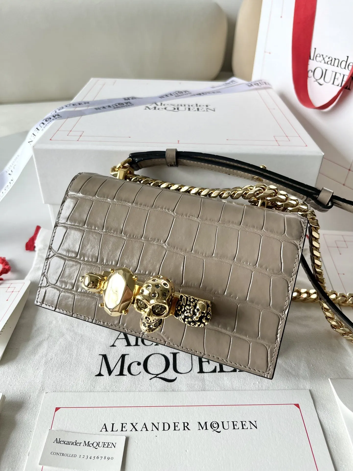 牛皮 亚力山大• Jewelled Satchel Min 收納包 旅行收納款