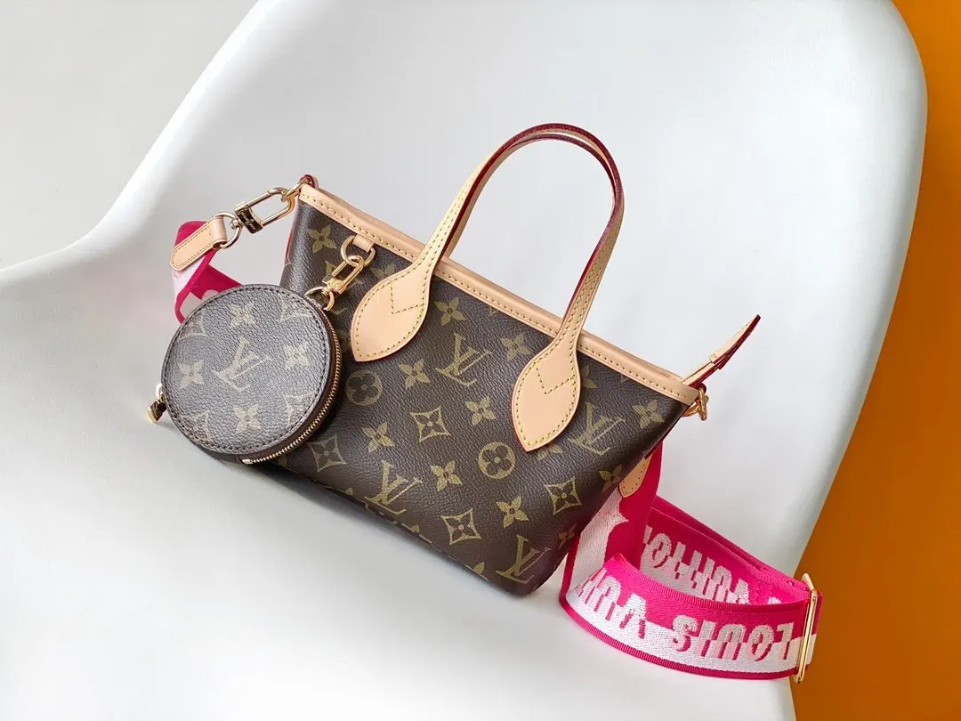 Neverfull 牛皮 手拿包 精致手拿款