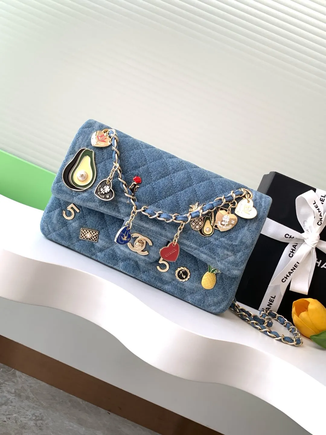 CHANEL 牛仔 丹宁 斜挎包 轻便斜挎款