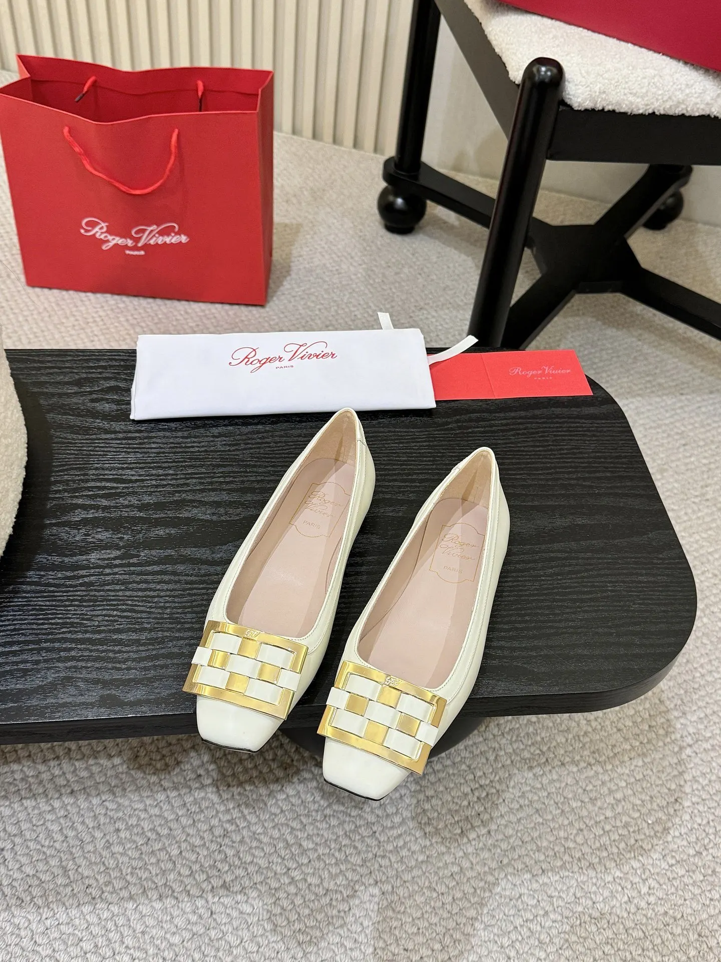 Roger Vivier 運動鞋 休閒百搭款