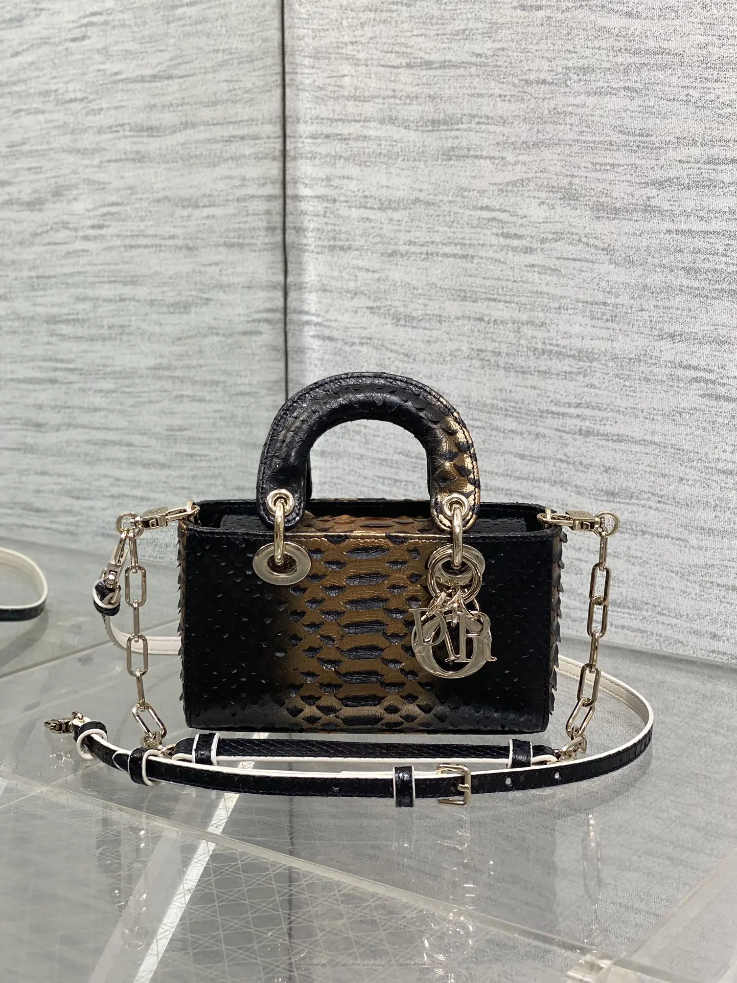Dior 进口 蛇皮横款戴妃包 Lady横版戴妃珍稀 手提包 通勤手提款