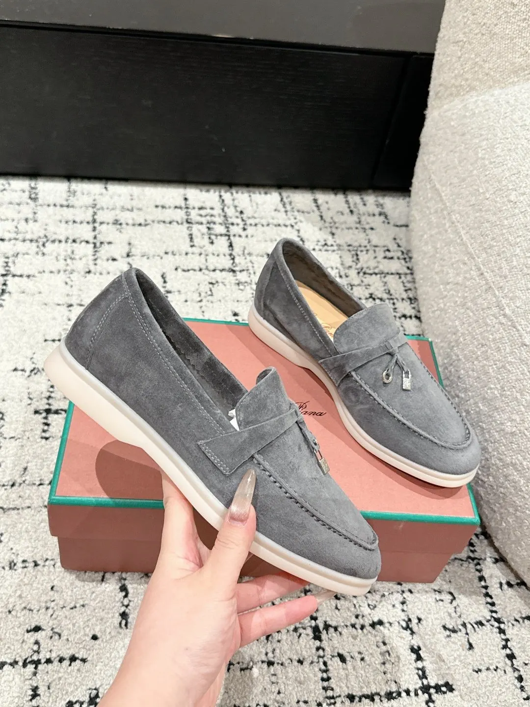 Loro Piana Casual Versatile