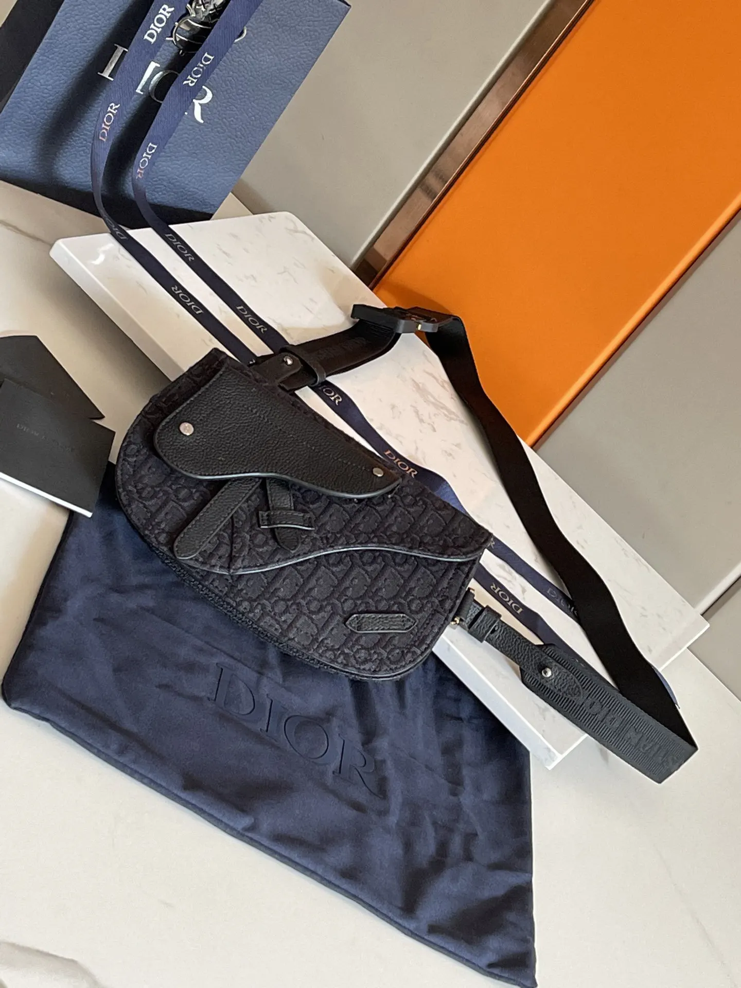 Dior Saddle 黑色全皮腰帶 精緻配飾款