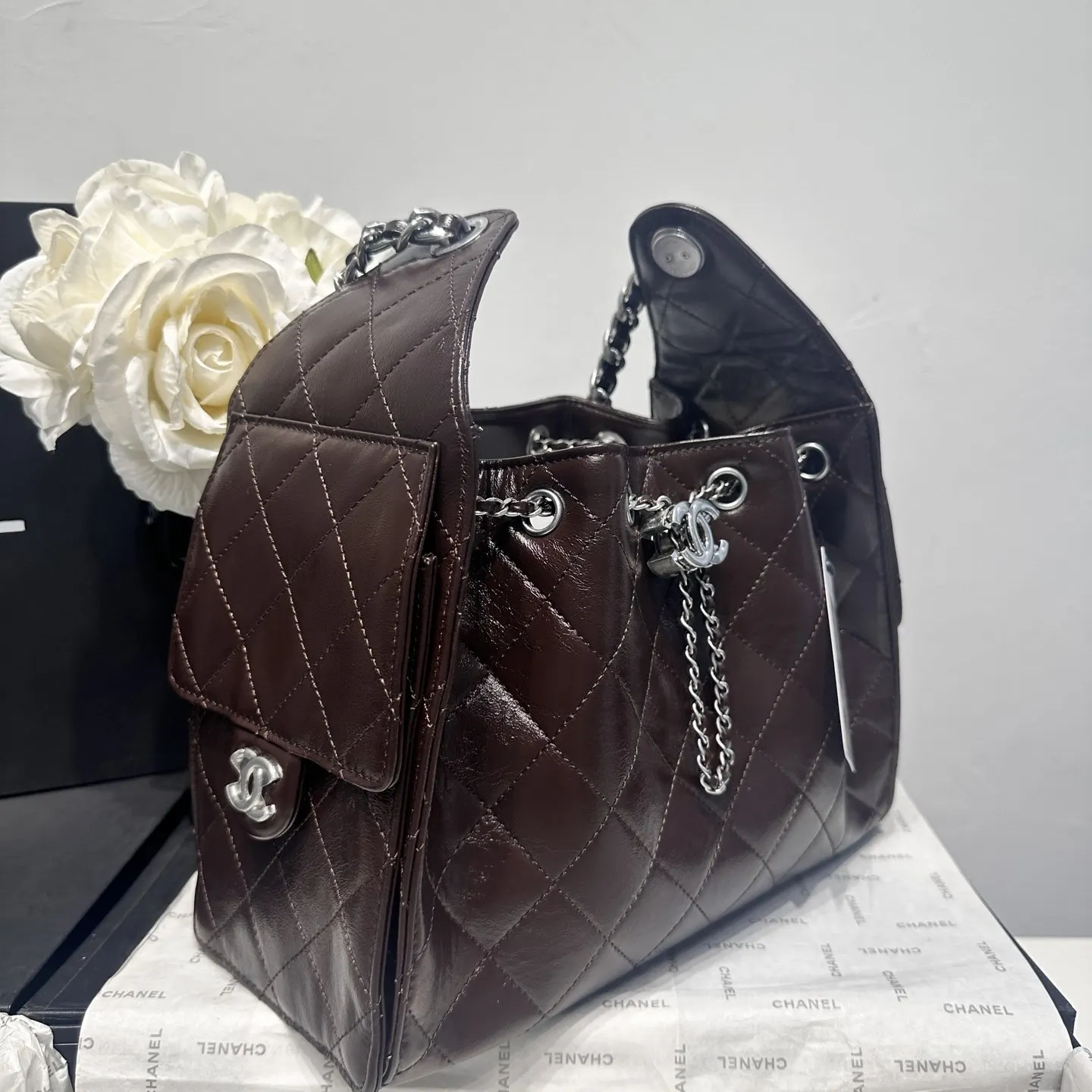 White Hobo Shoulder Bag Vintage Leather