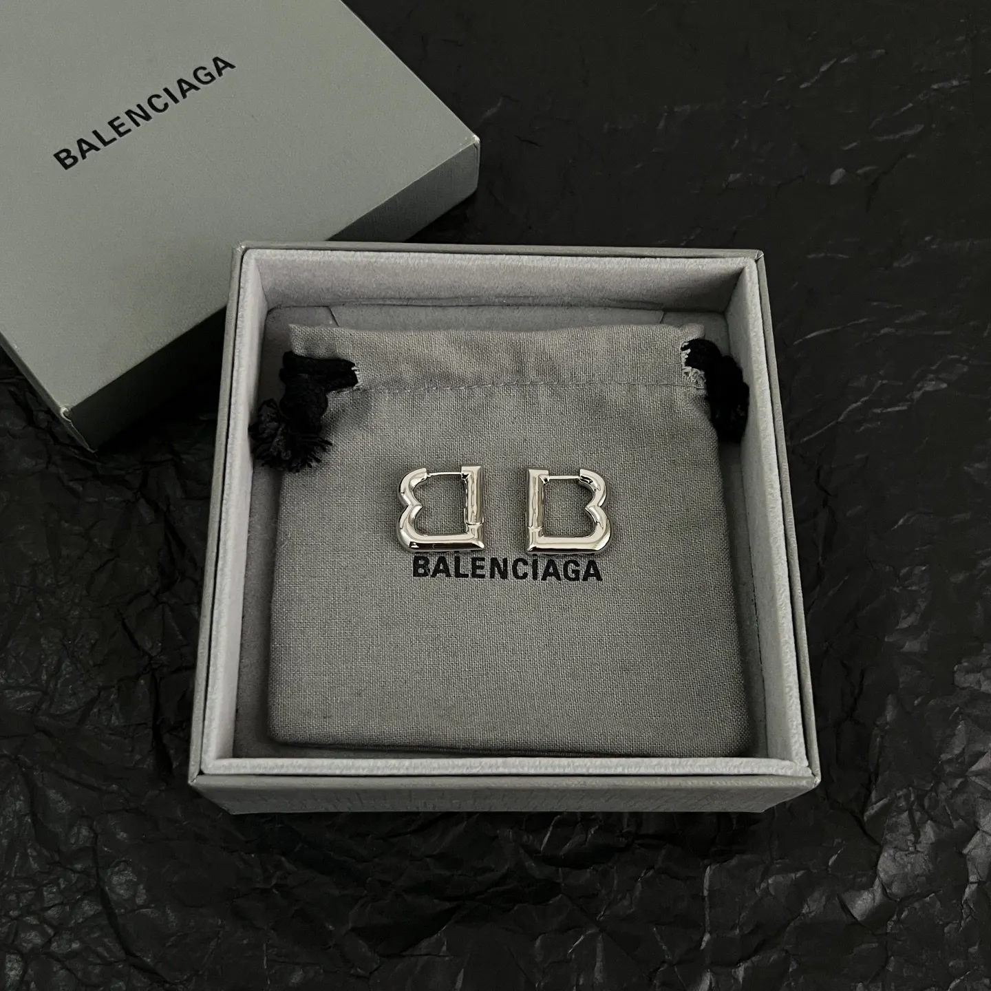 Balenciaga 配飾 精致搭配款