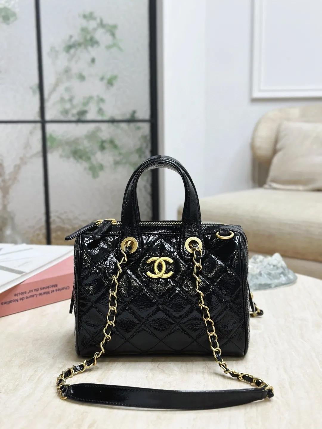 Crossbody Bag Lightweight Premium Leather