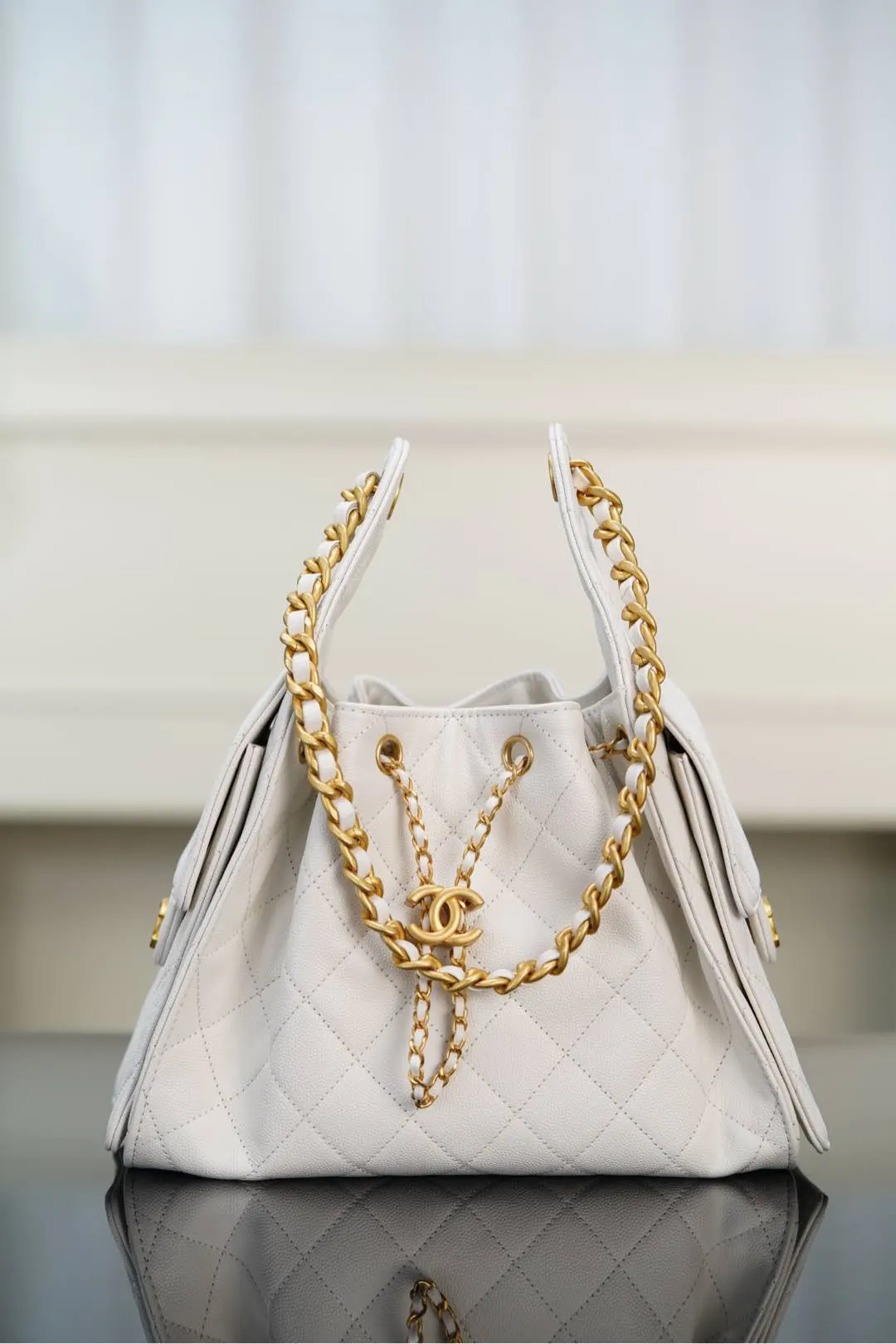 White Bucket Bag Casual