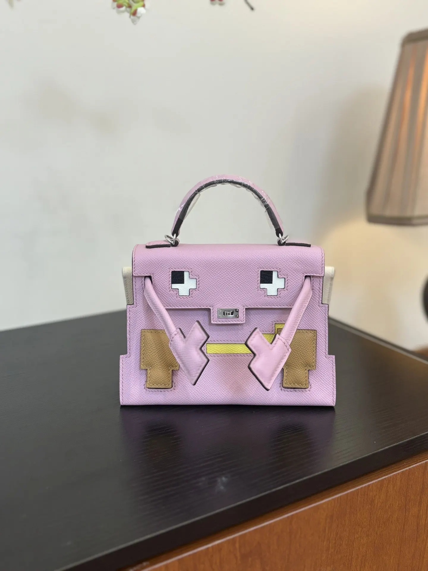 Hermes Kelly 锦葵紫拼奶油白 牛皮 雙肩包 18X13X8 休閒通勤款