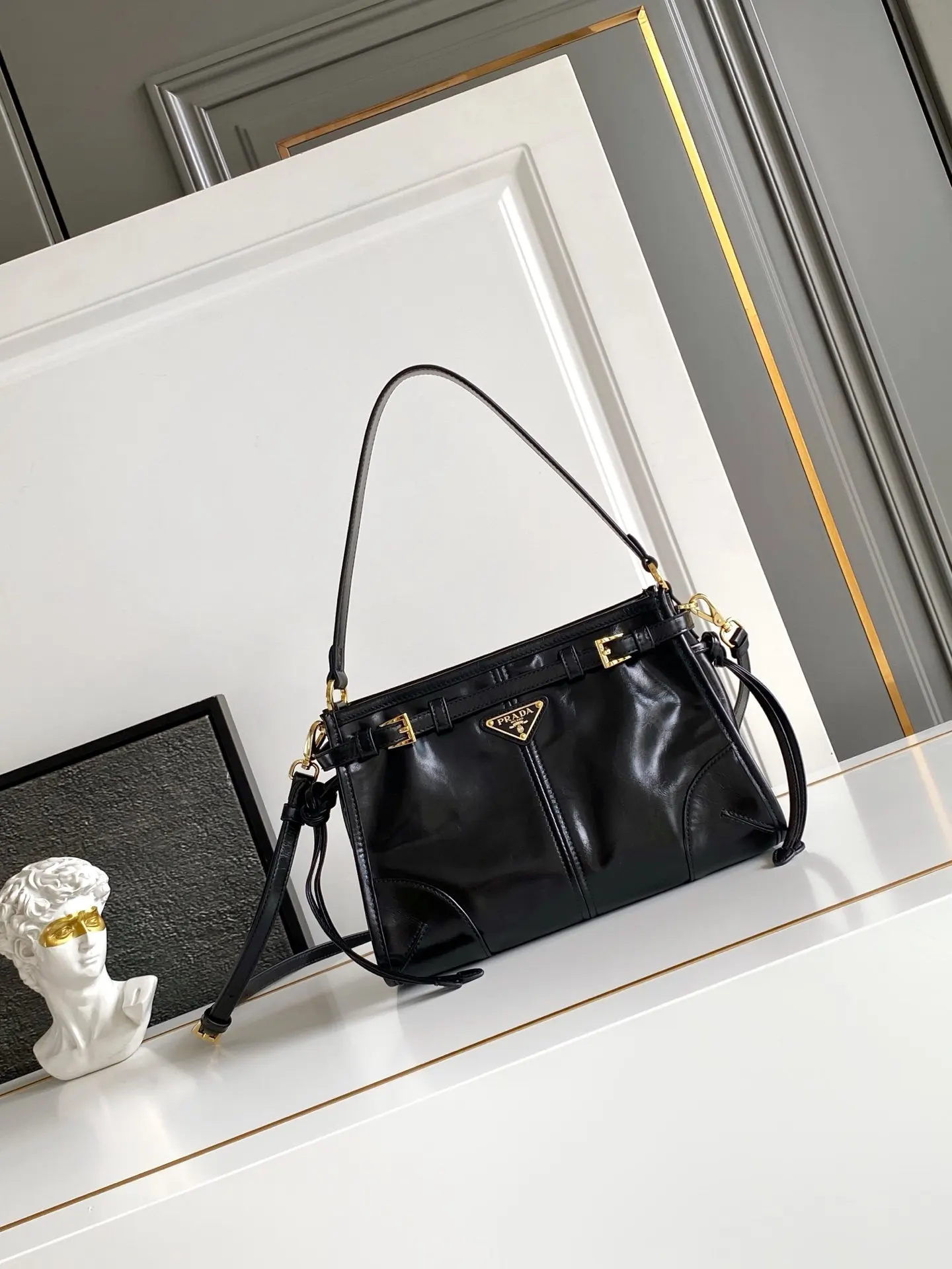 PRADA 1BC297 斜背包 日常通勤款