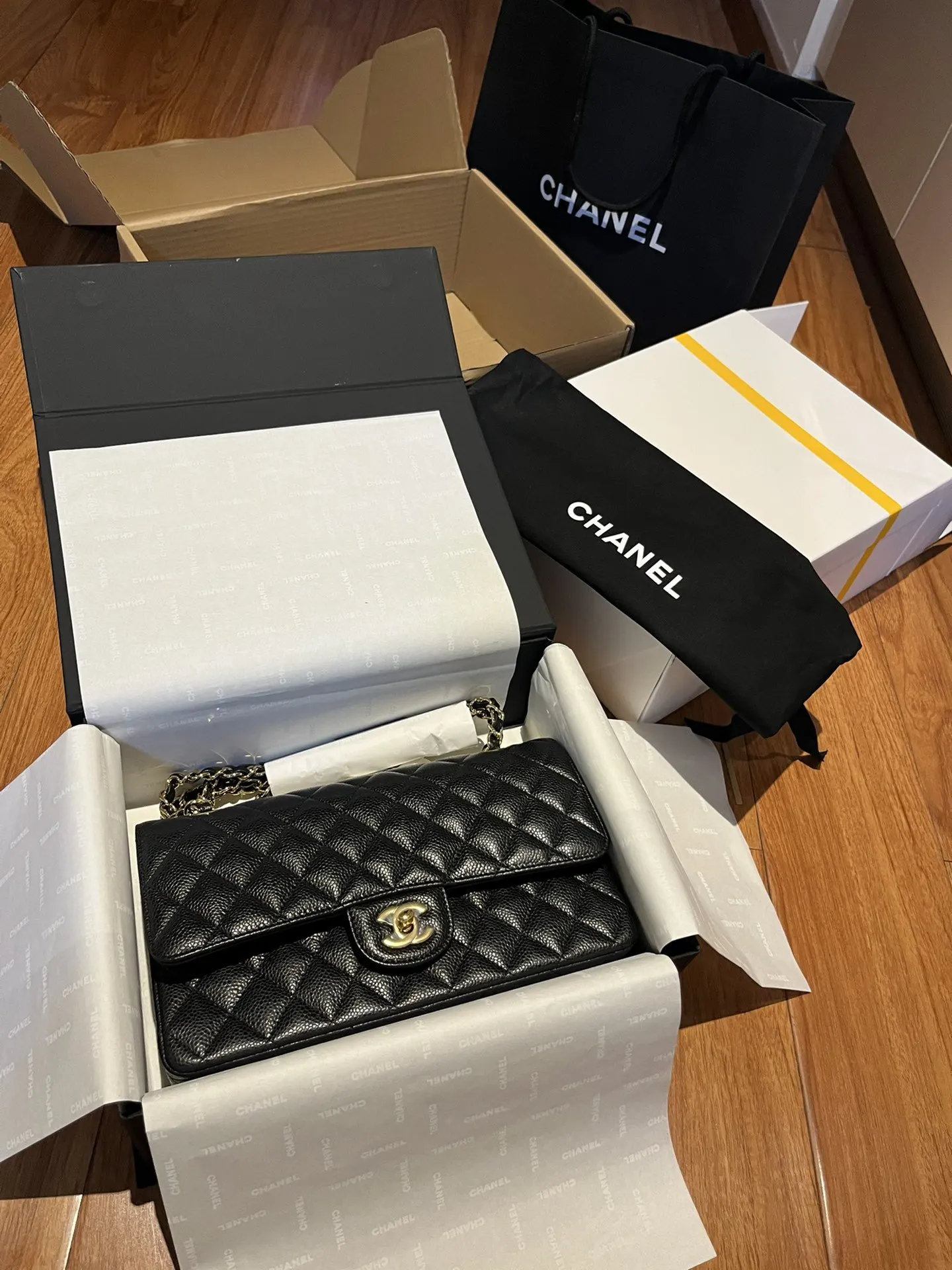 CHANEL 渠道级CF金扣鱼子酱 鱼子酱 老渠道 缺货很 腋下包 复古腋下背款