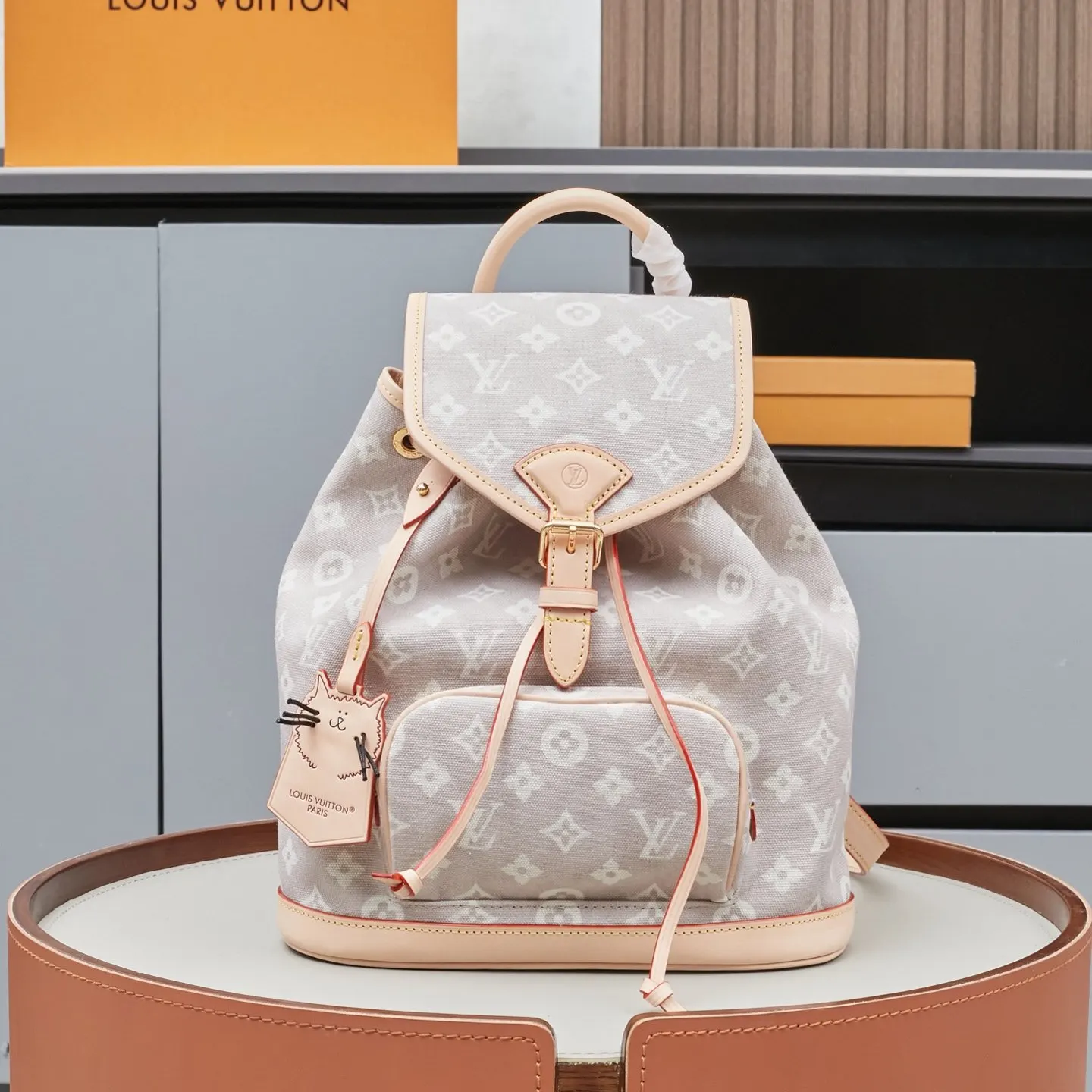 LV 帆布 雙肩包 实用雙肩款