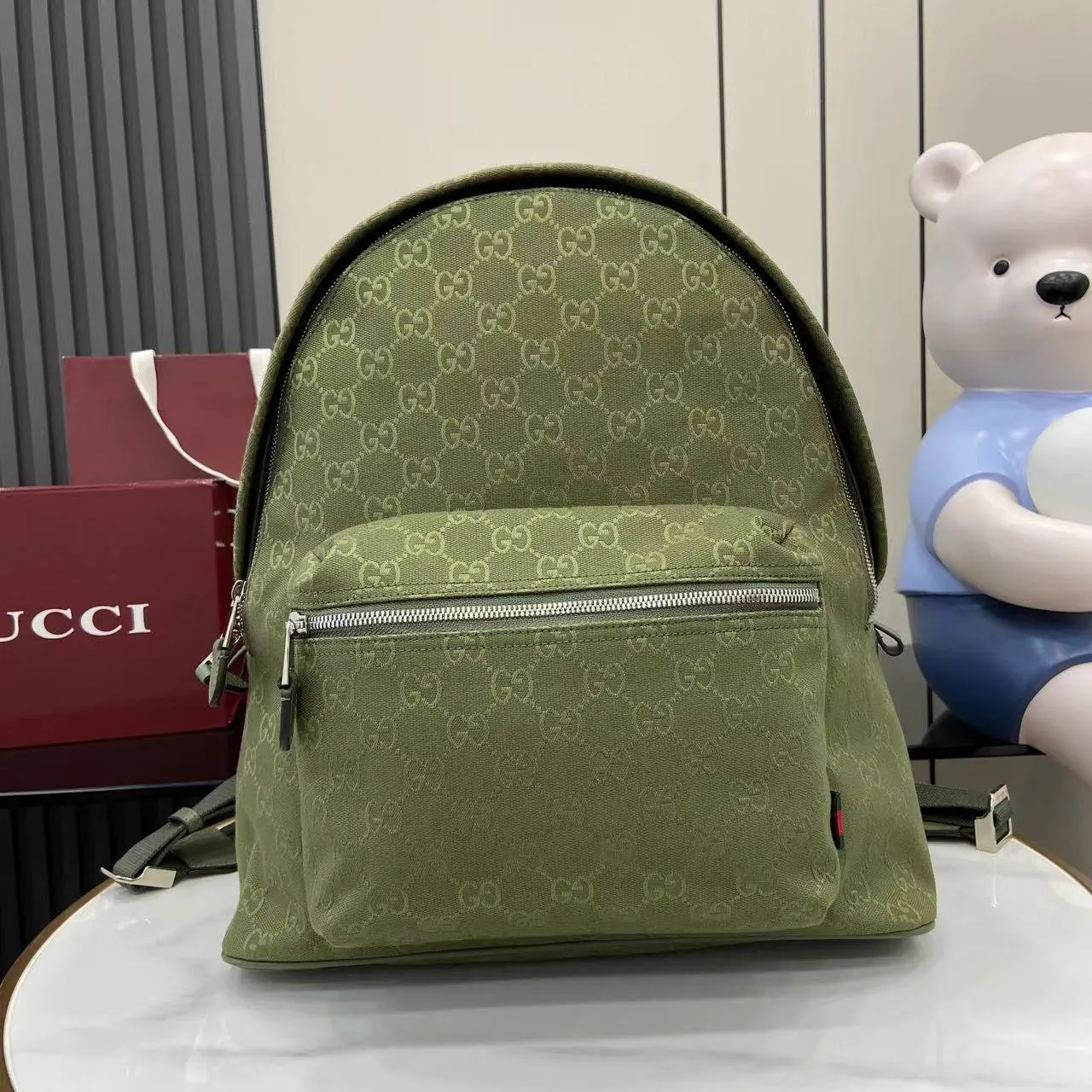 綠色 帆布 饰Gu ci标识中号 材质 防尘布袋 雙肩包 实用雙肩款