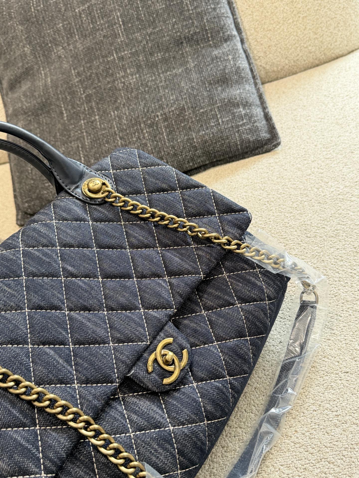 Chanel Shoulder Bag