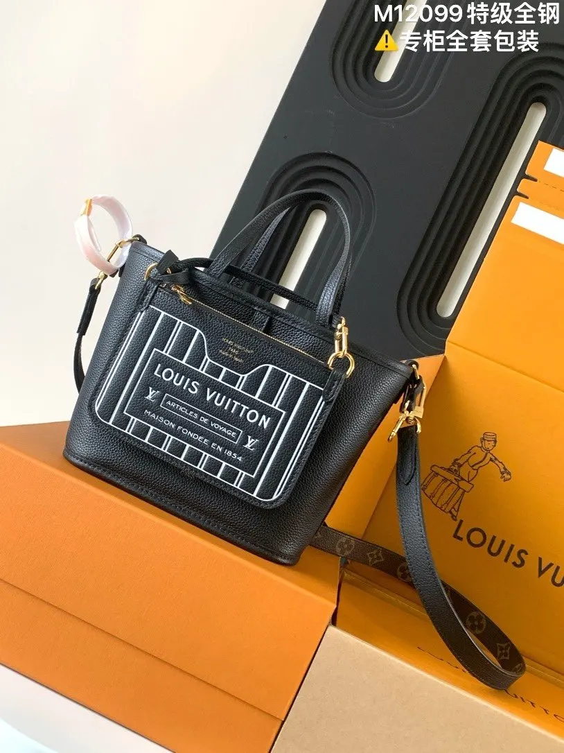 LV M12099 包袋 精選款