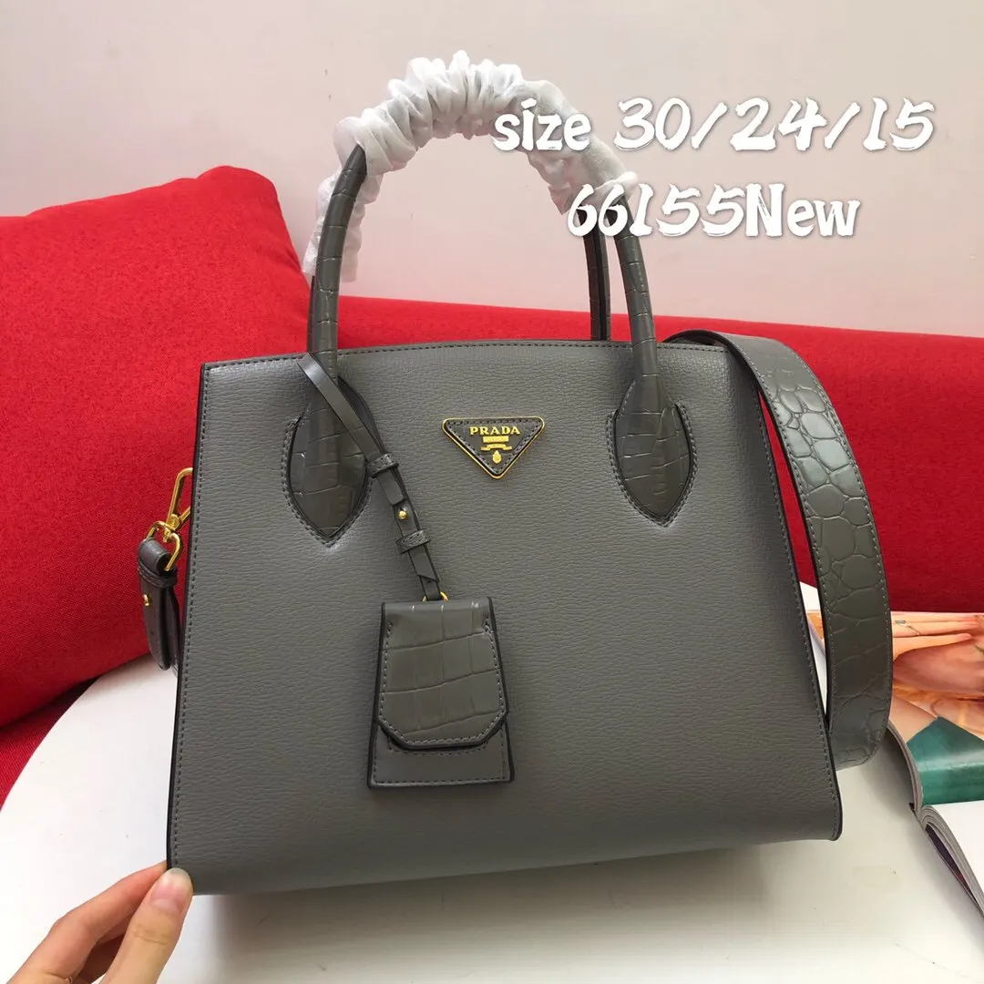 PRADA 鳄鱼皮 牛皮 手提包 日常通勤款