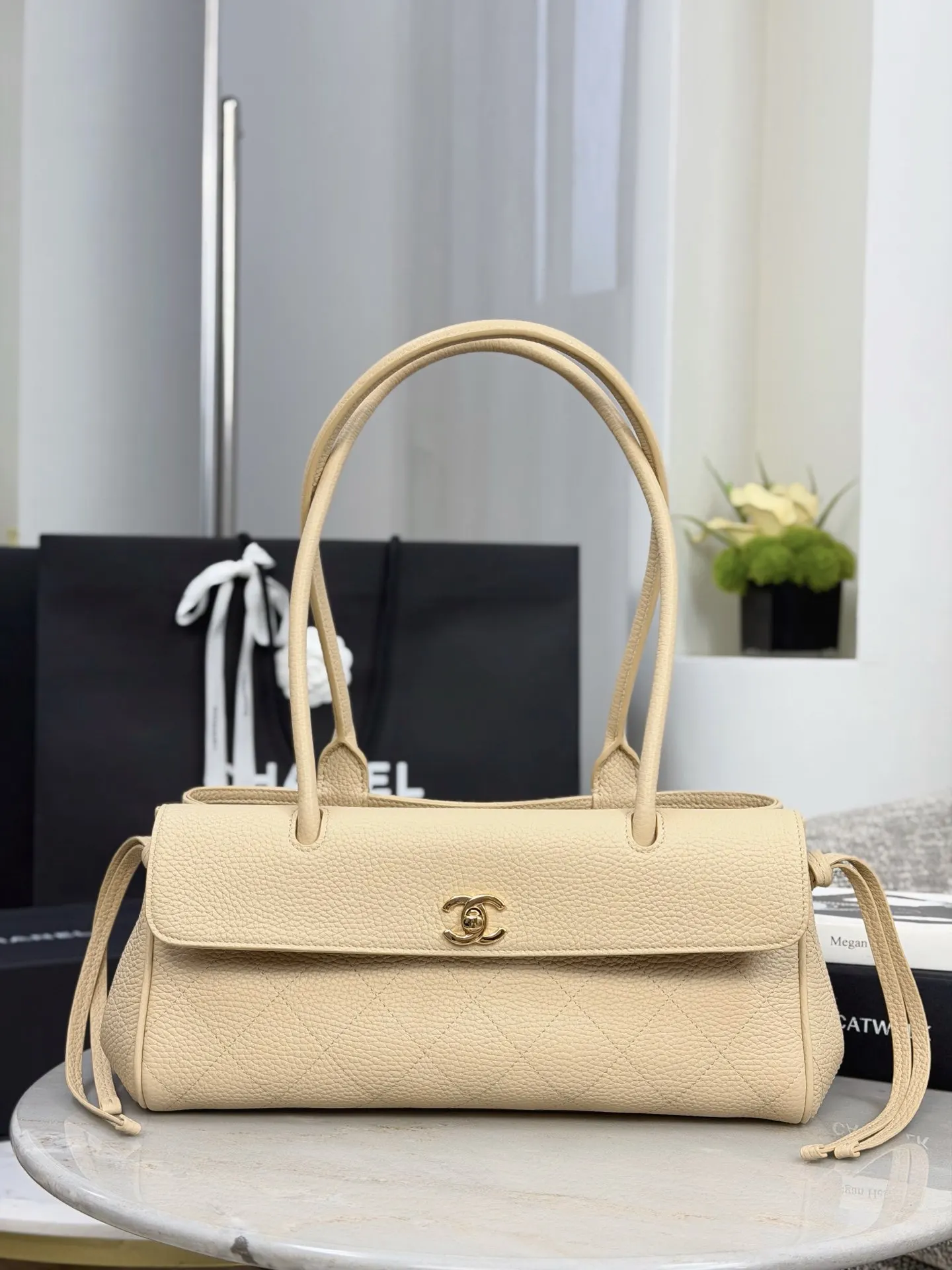 CHANEL 牛皮托特購物包 手提單肩