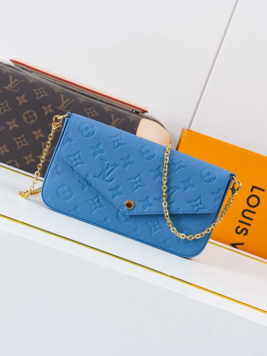 Organizer Pouch Leather