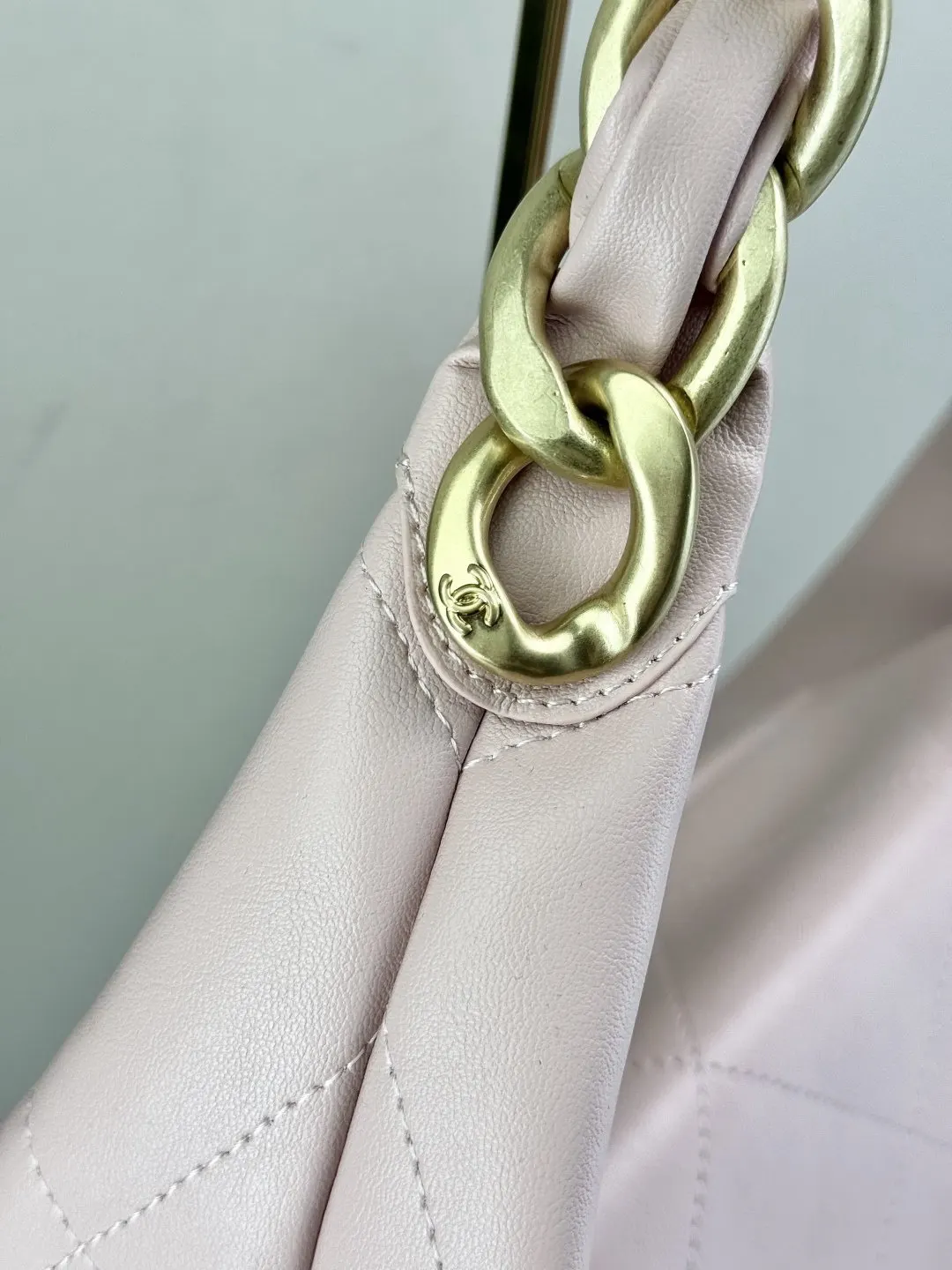 Gold Hobo Shoulder Bag Vintage