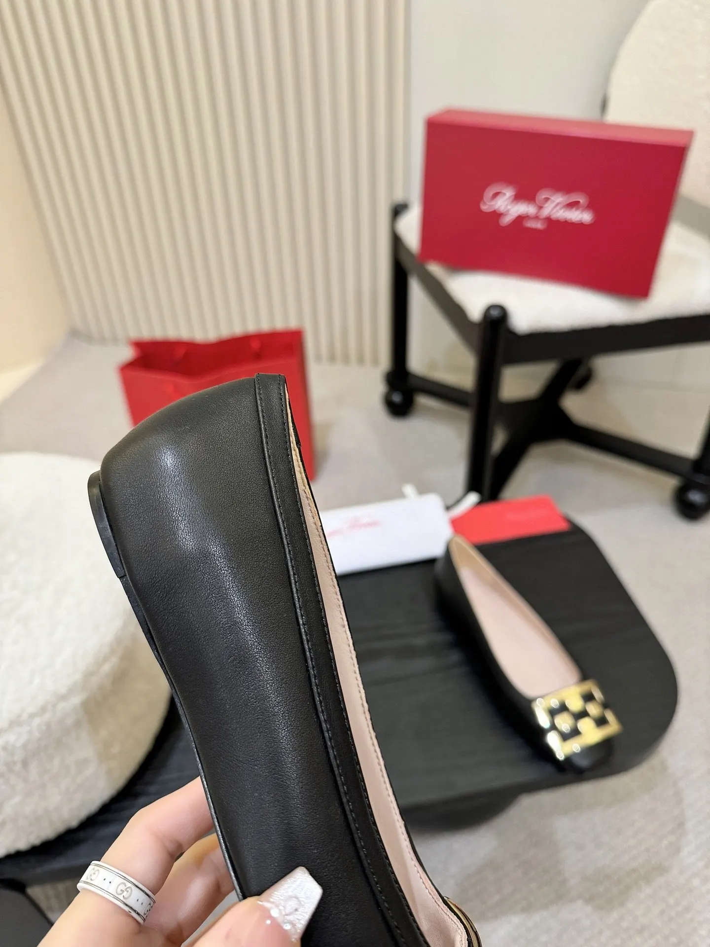 Roger Vivier 運動鞋 休閒百搭款
