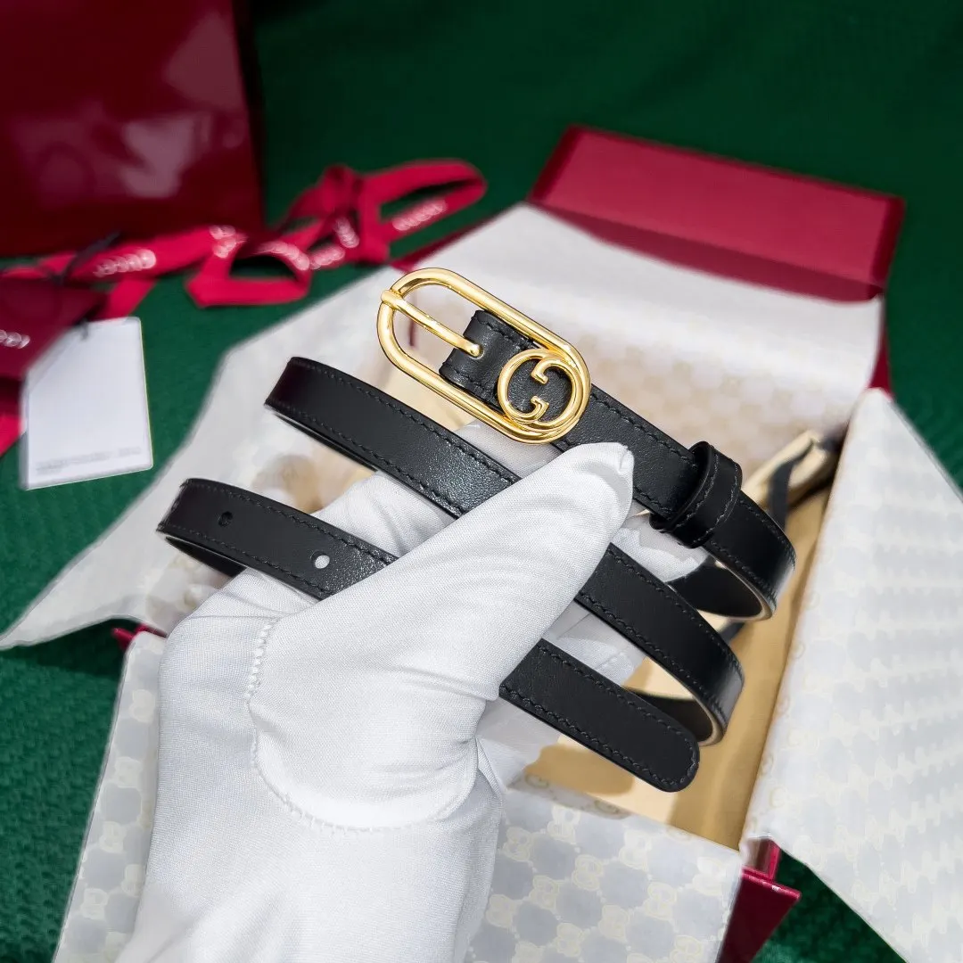 Gucci Double G Buckle Cowhide Belt