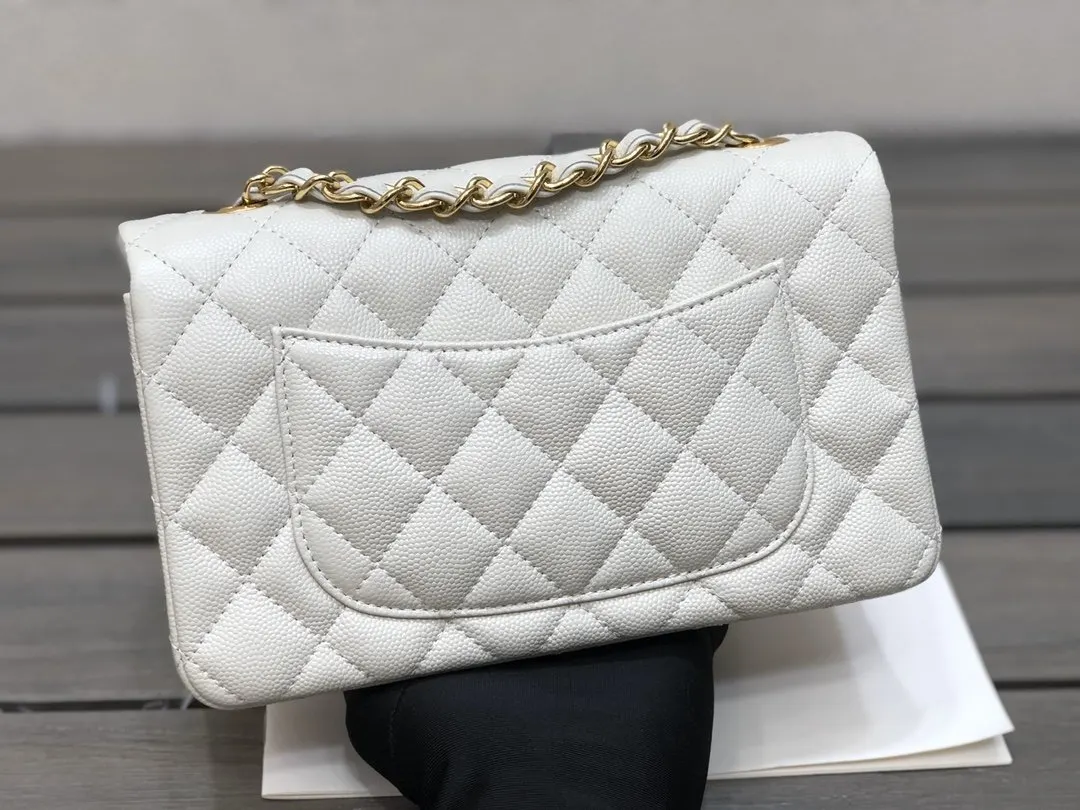 Crossbody Bag Lightweight Classic Leather