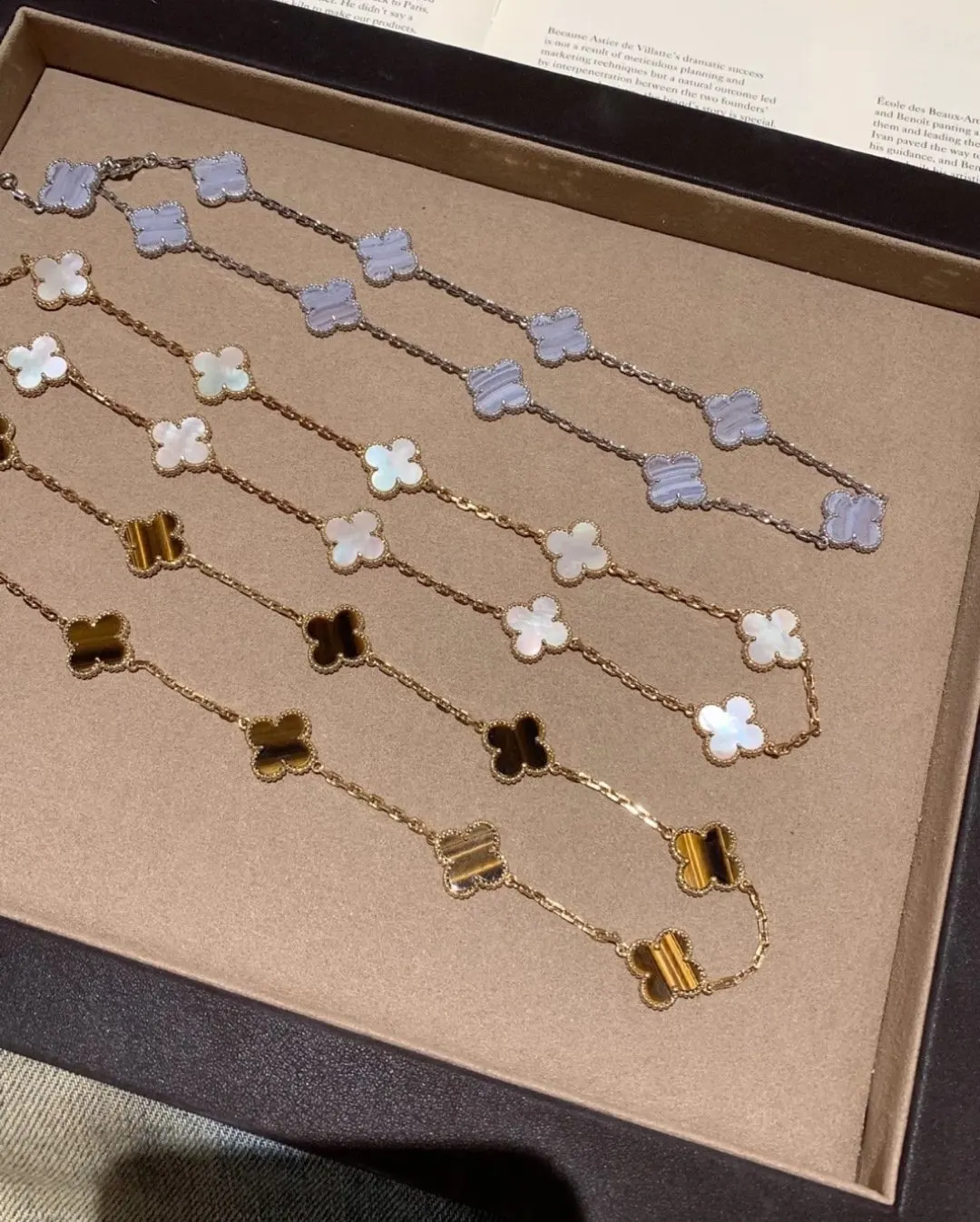 Van Cleef 四叶草 项链 精致锁骨链款 款3