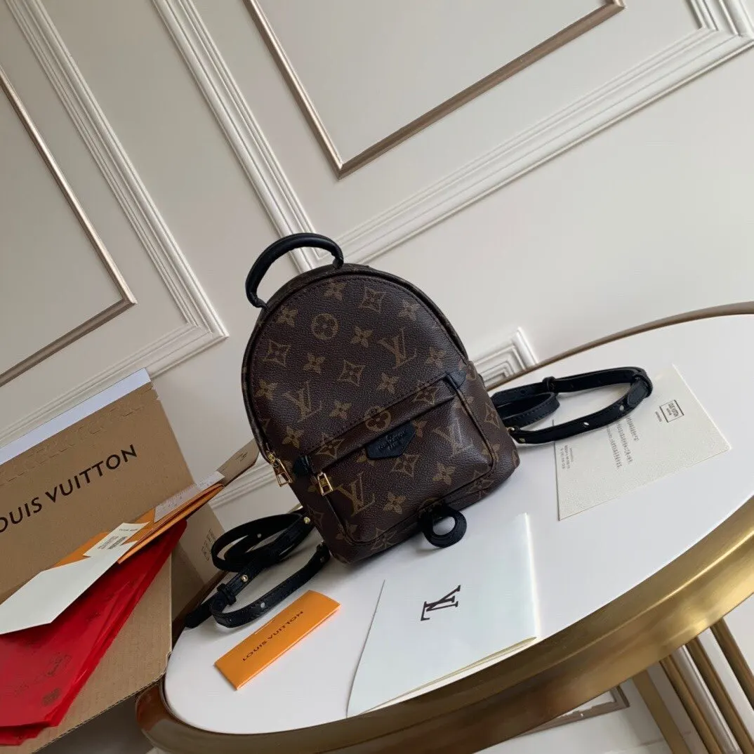 LV 老花圆形迷你雙肩包 休閒款