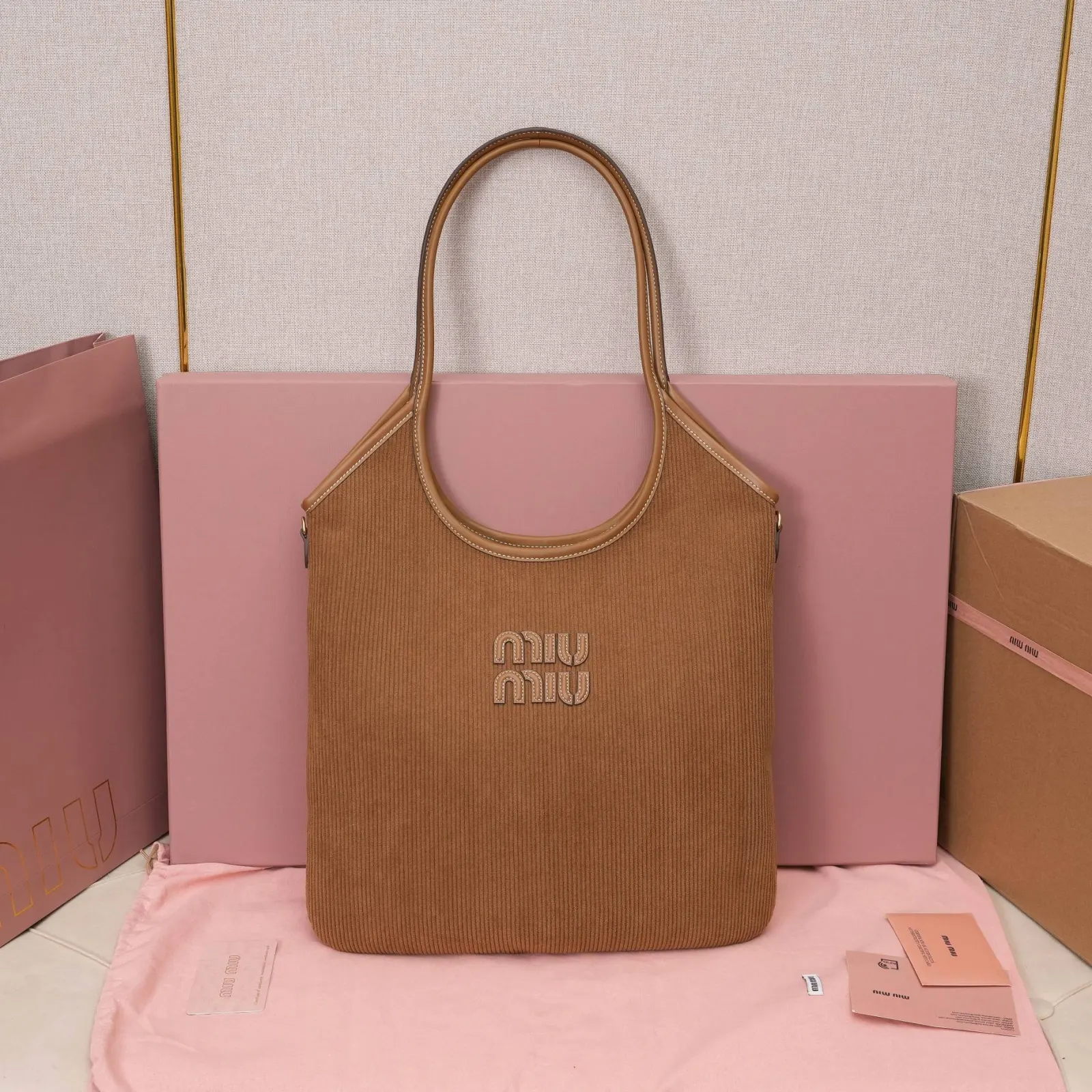 Miu 小牛皮 托特包 大容量托特款