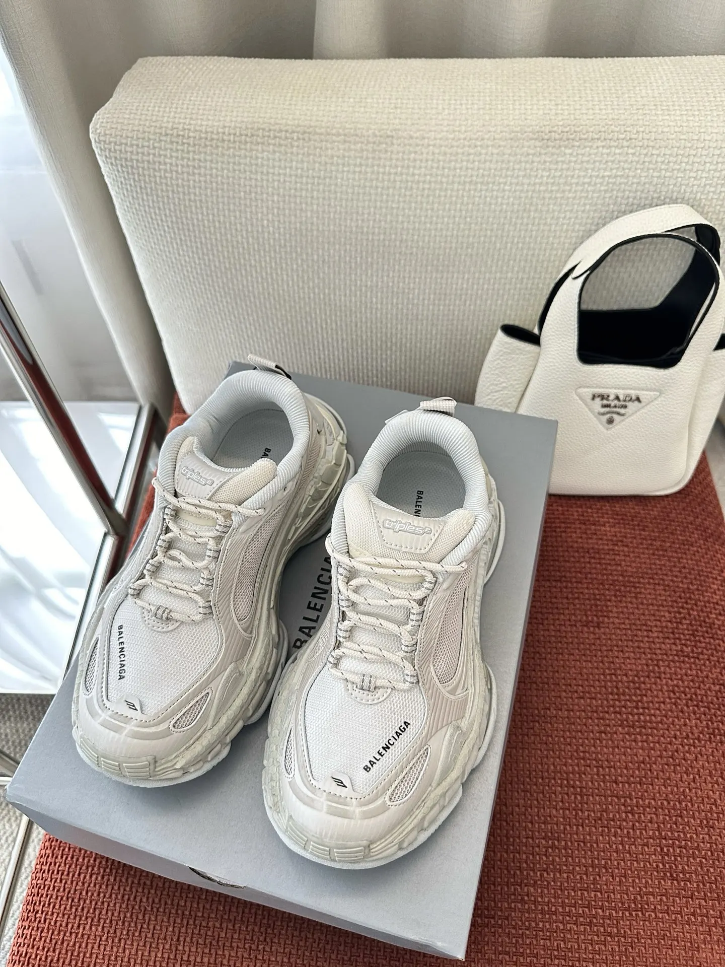 Balenciaga Triple S 白色 牛皮 運動鞋 厚底休閒款
