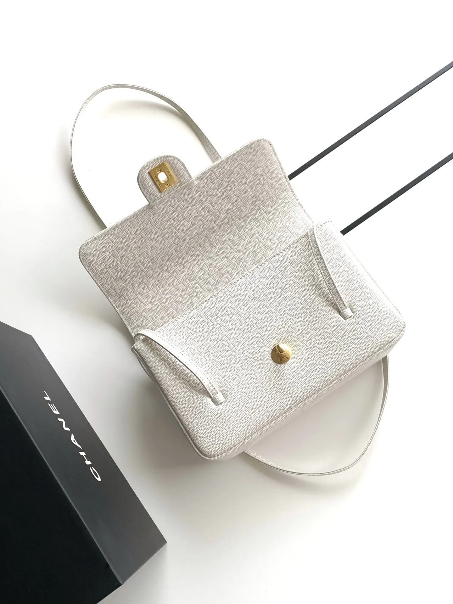 Crossbody Bag Lightweight Leather