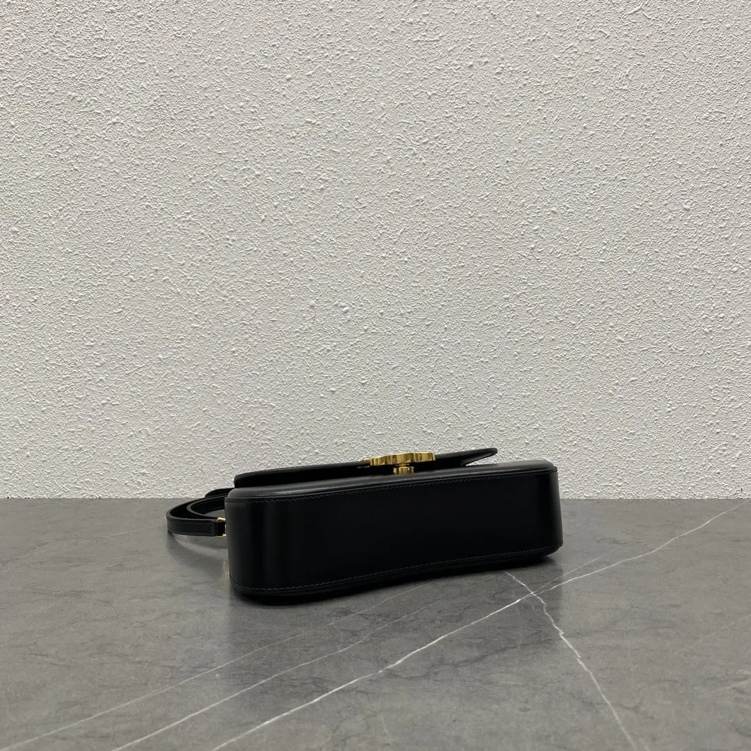 黑色 TEEN LOLA 推薦❇ 斜背包 輕便斜挎款