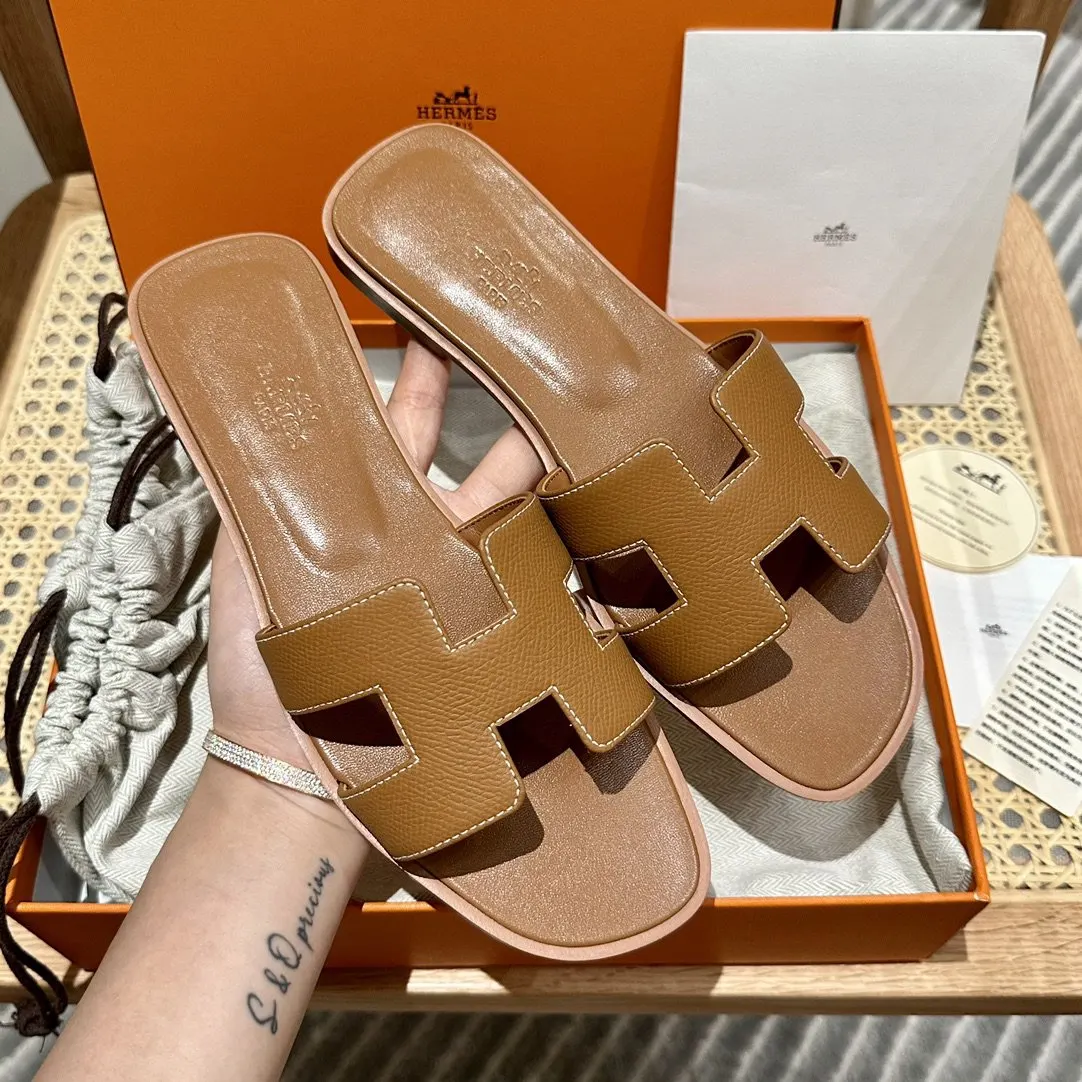 Hermes Oran 拖鞋 舒適百搭款