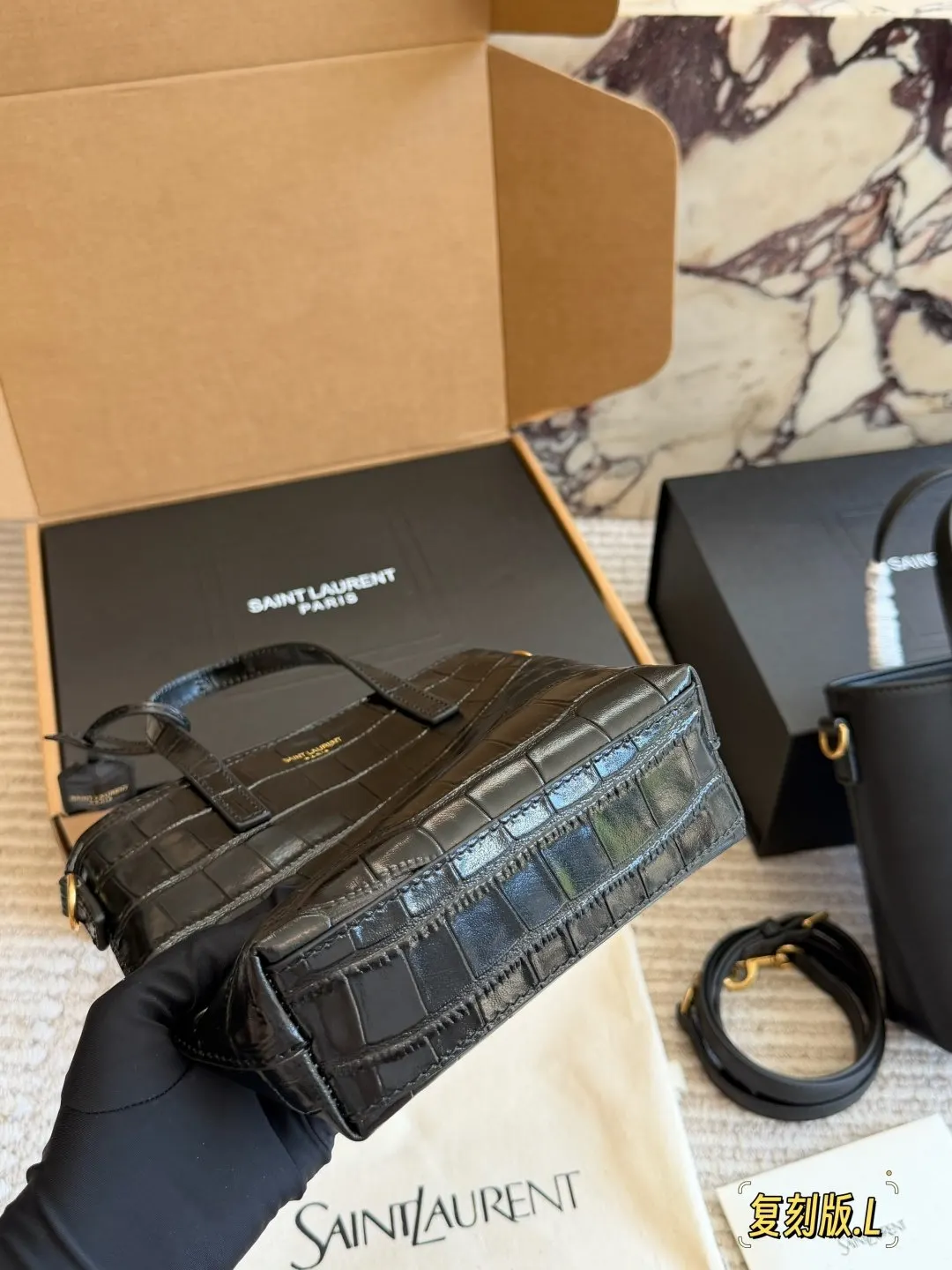 YSL 牛皮 盒 迷你 水 水桶包 休閒水桶款