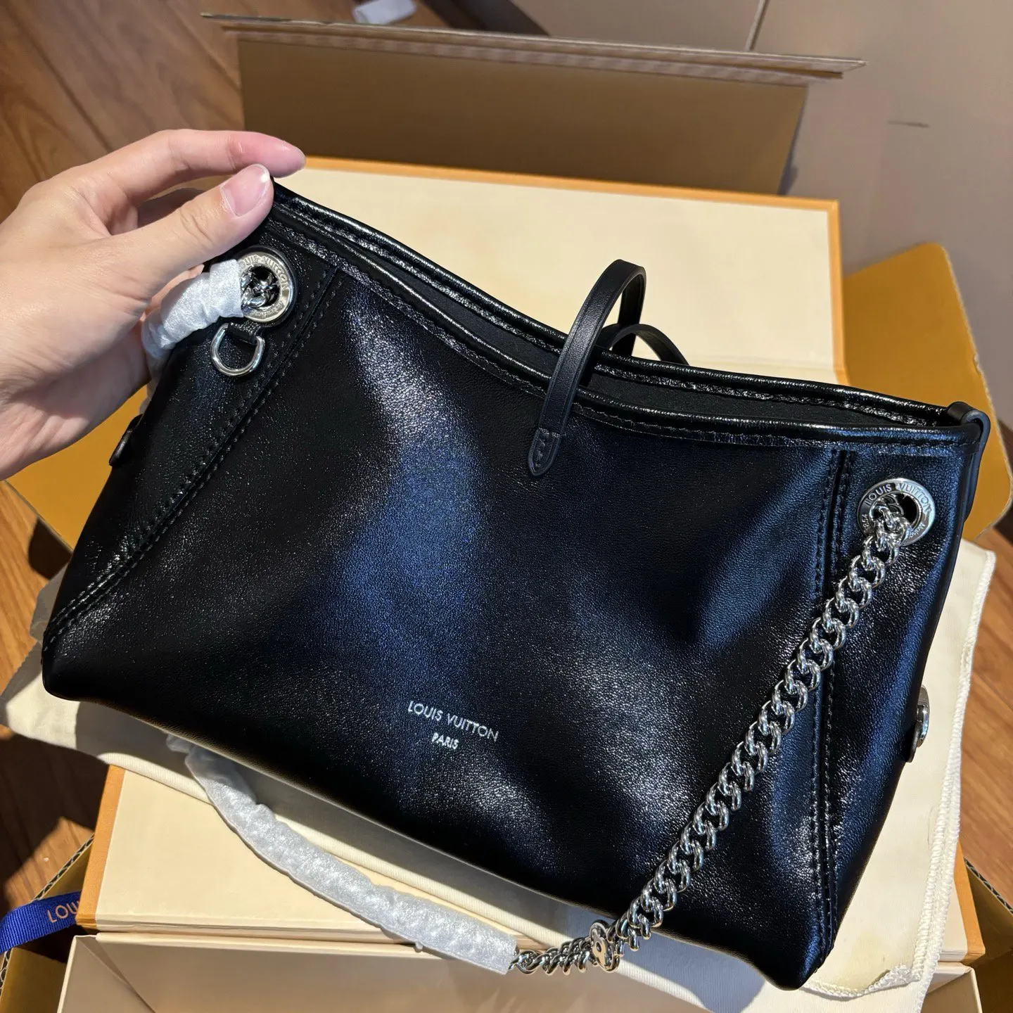 CarryAll 羊皮 水桶包 休閒水桶款
